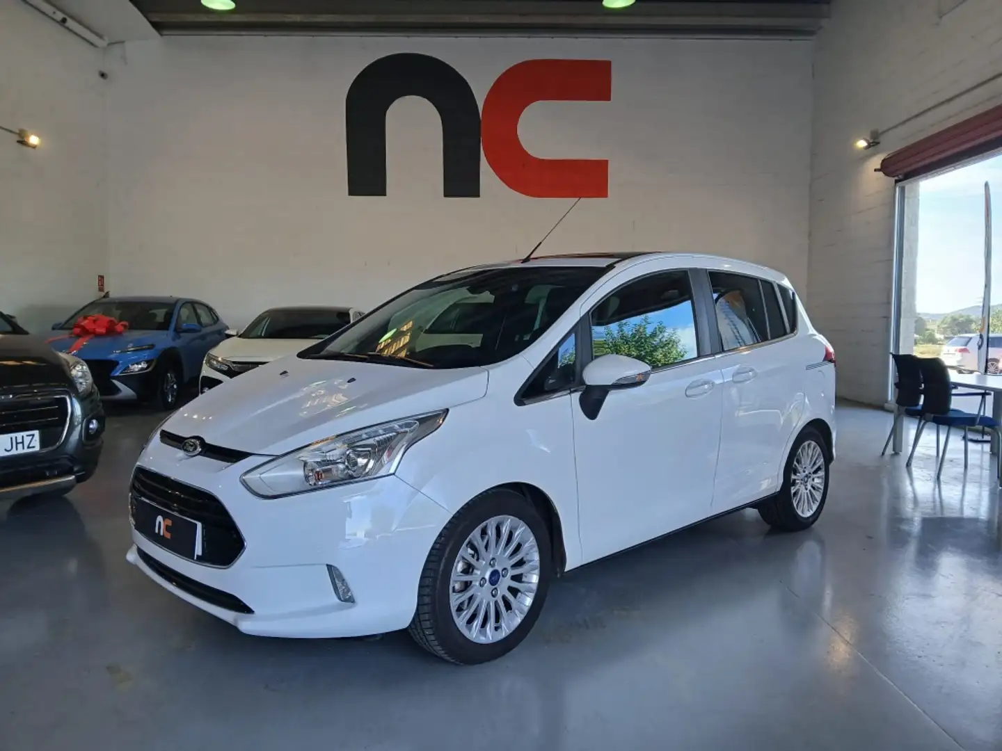 Ford B-Max 1.0 EcoBoost A S&S Titanium 125 Blanc - 1