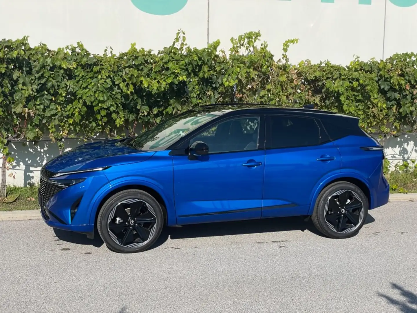 Nissan Qashqai+2 ABVERKAUFSAKTION Qashqai N-Design 2 Farben DIG-T 1 Grau - 2