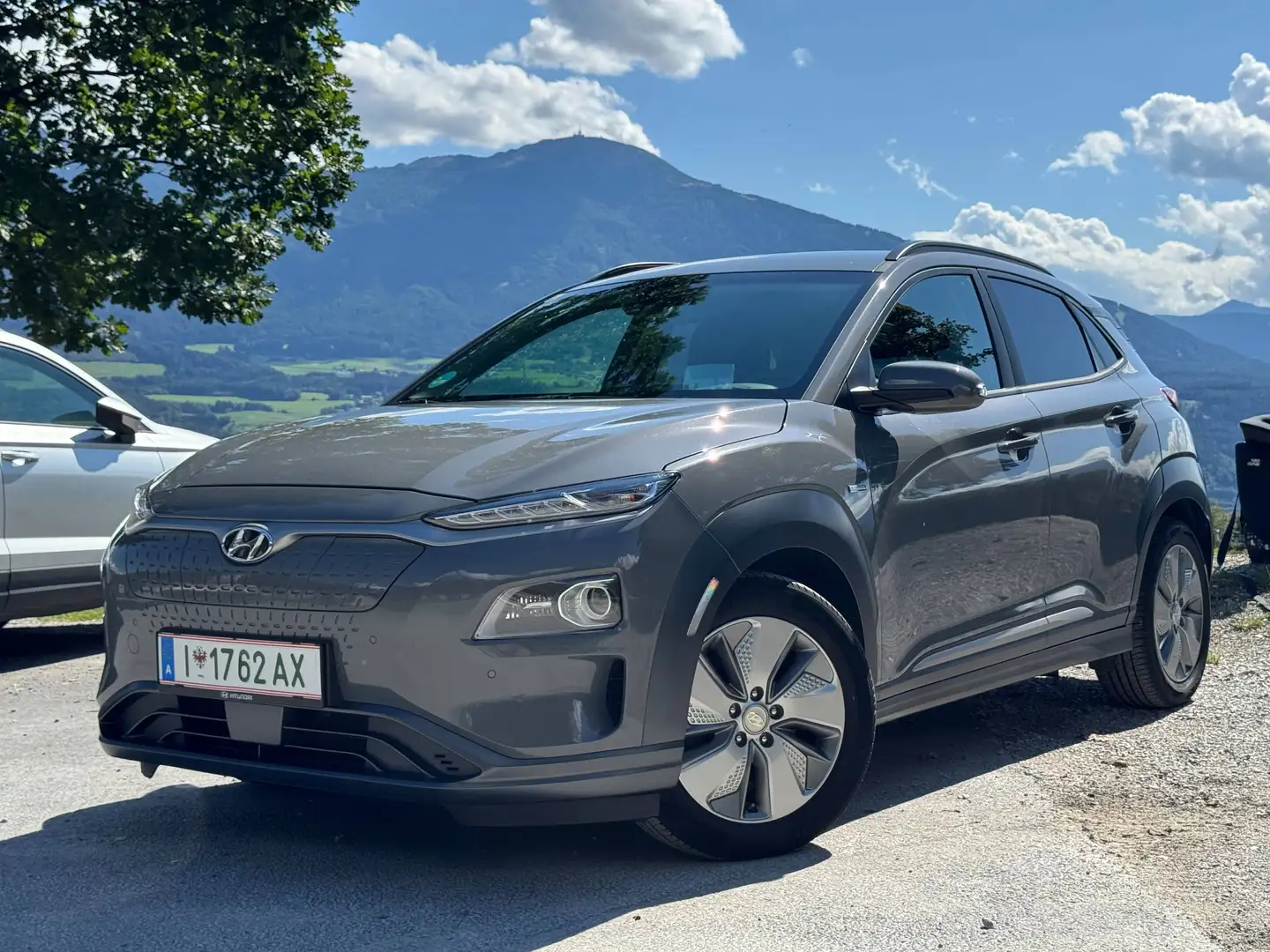 Hyundai KONA Kona Elektro 64kWh Level 5 Level 5 Grau - 1