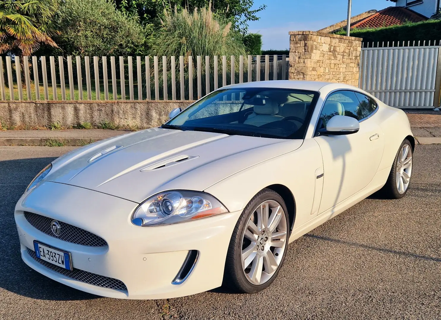 Jaguar XK Coupe 5.0 s/c R auto - 2