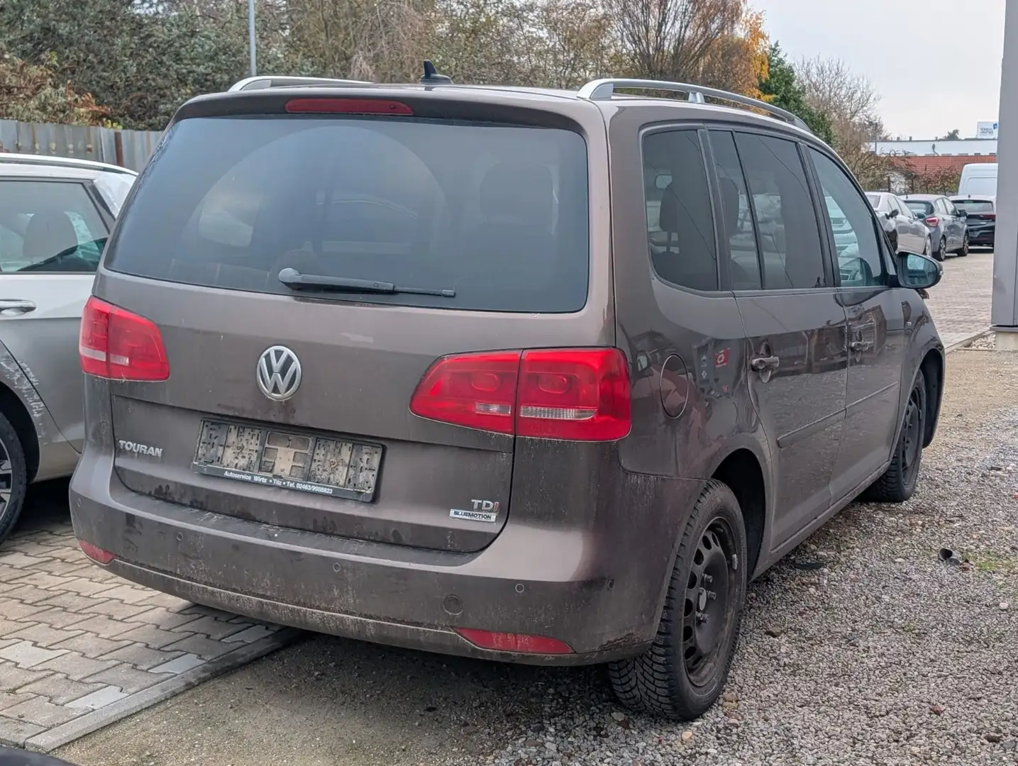 Volkswagen Touran Cup BMT*7-SITZE*UNFALLWAGEN*NAVI !! Brun - 2