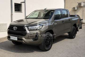 Hilux 2.4 D-4D 4WD 4 porte Double Cab Lounge