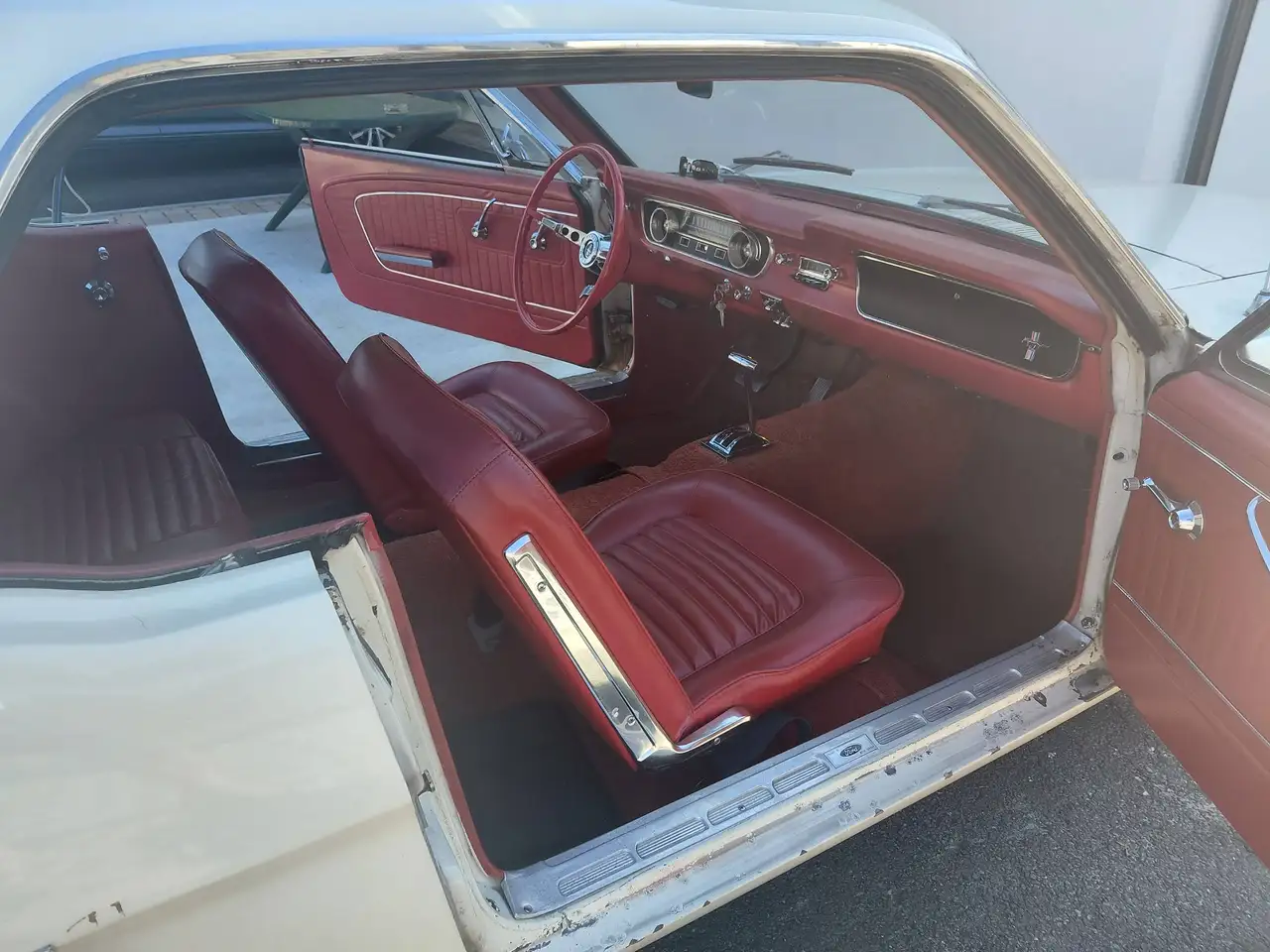 Ford Mustang Coupe, foto 10