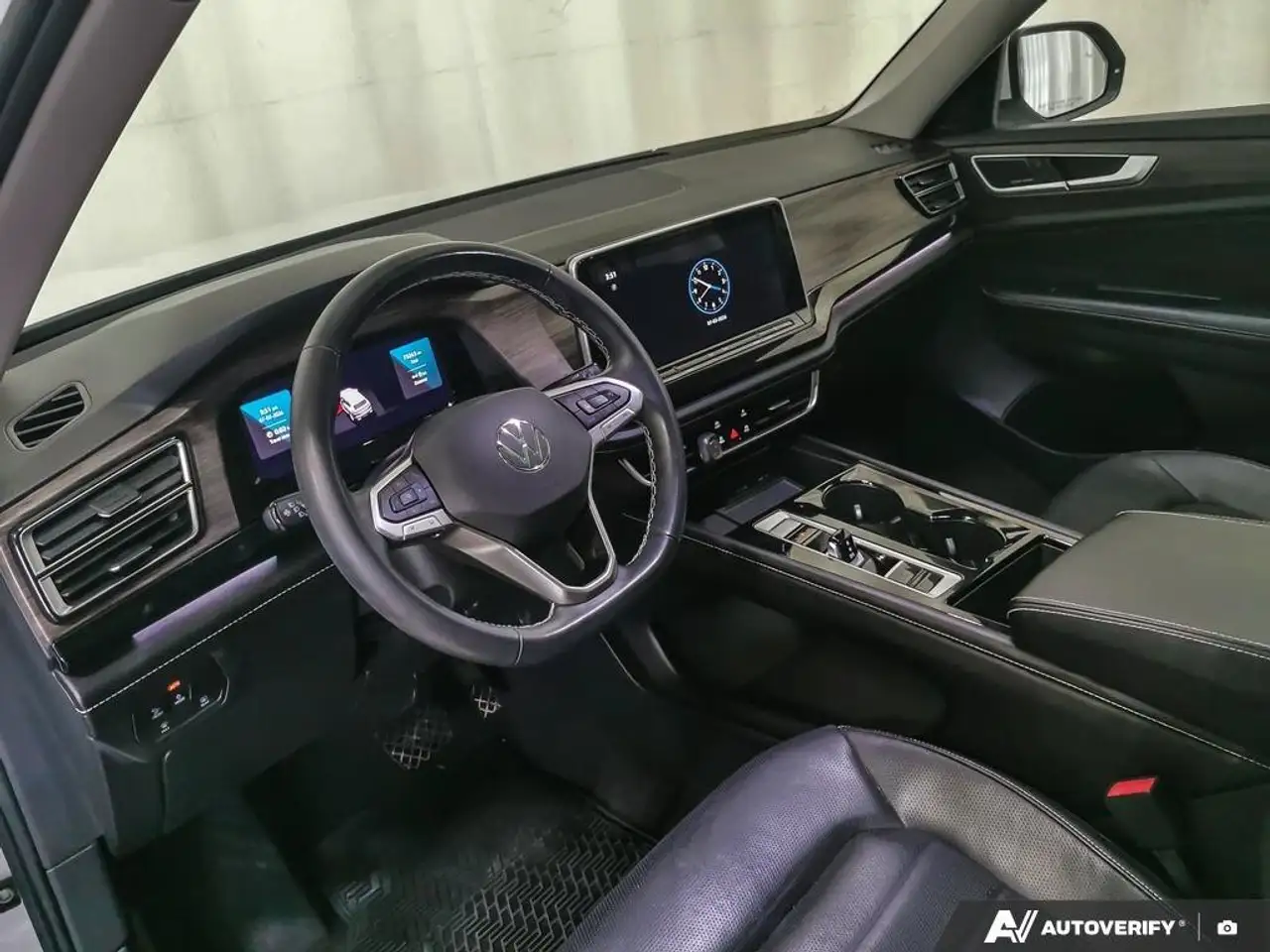 Volkswagen Atlas снимка Volkswagen Atlas