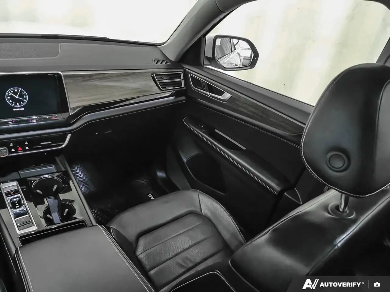 Volkswagen Atlas снимка Volkswagen Atlas