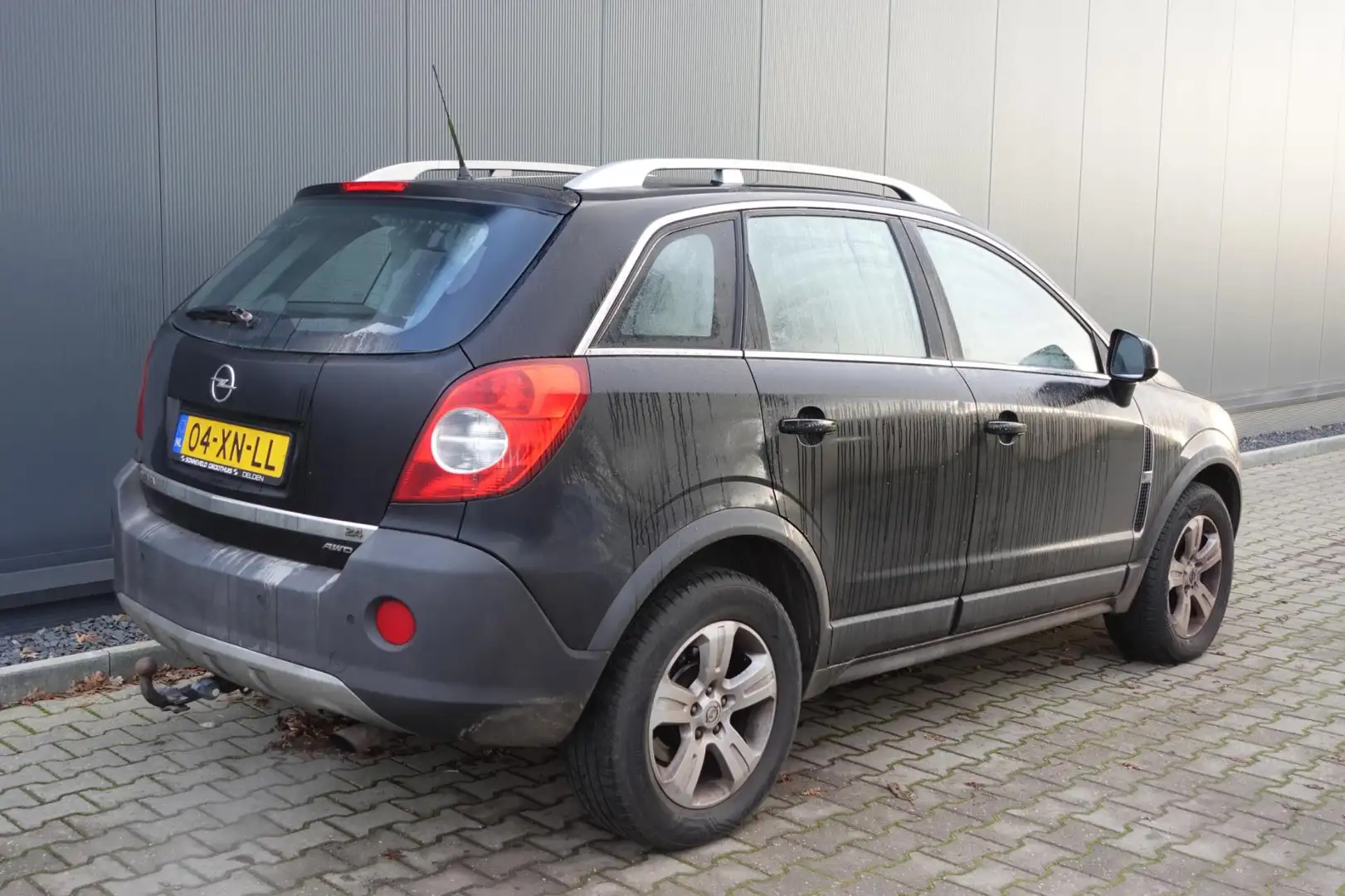 Opel Antara 2.4-16V Enjoy 4X4 Schwarz - 2