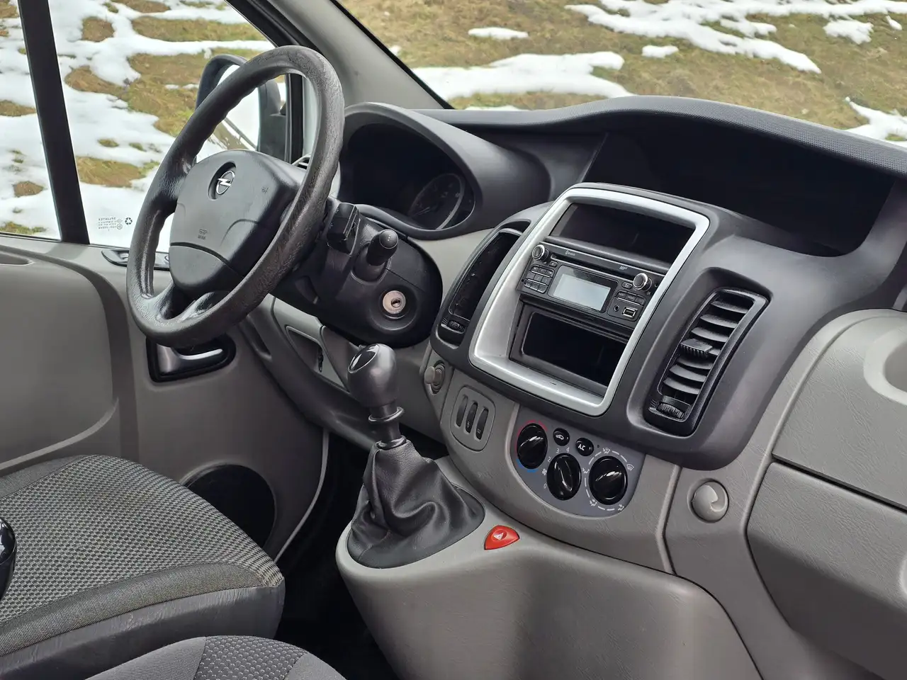 Opel Vivaro L1H1 2,7t Kredit – Bild 17