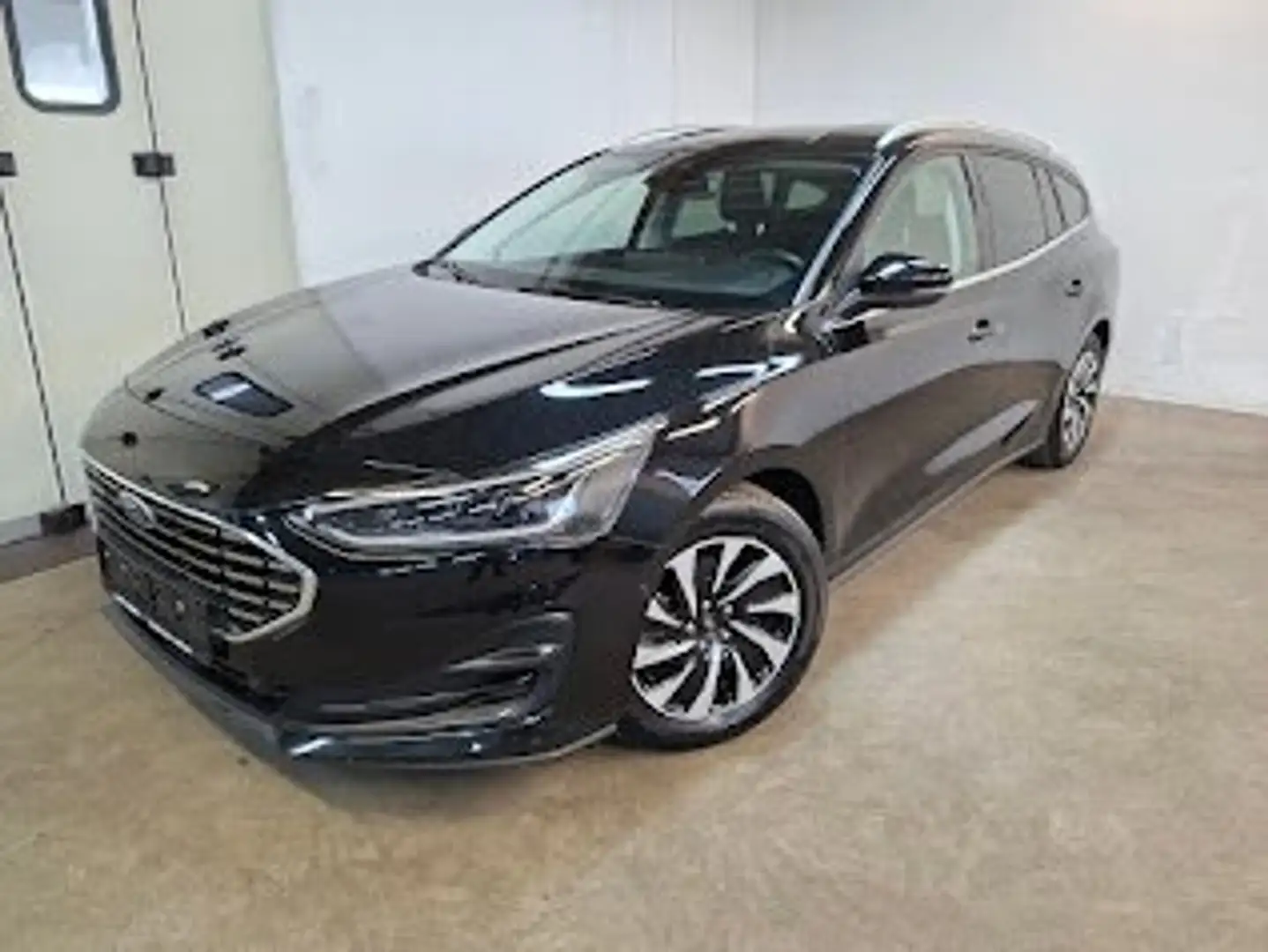 Ford Focus Kombi 1.5 EcoBlue Titanium X Schwarz - 1
