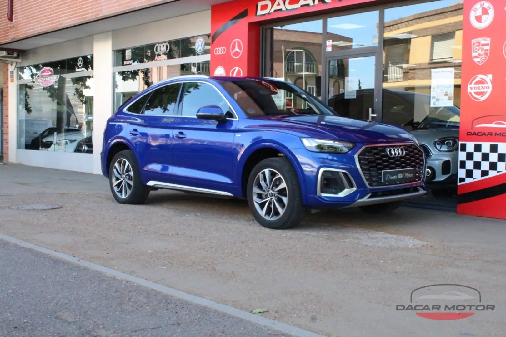 Audi Q5 40 TDI quattro-ultra S tronic 150kW Azul - 1
