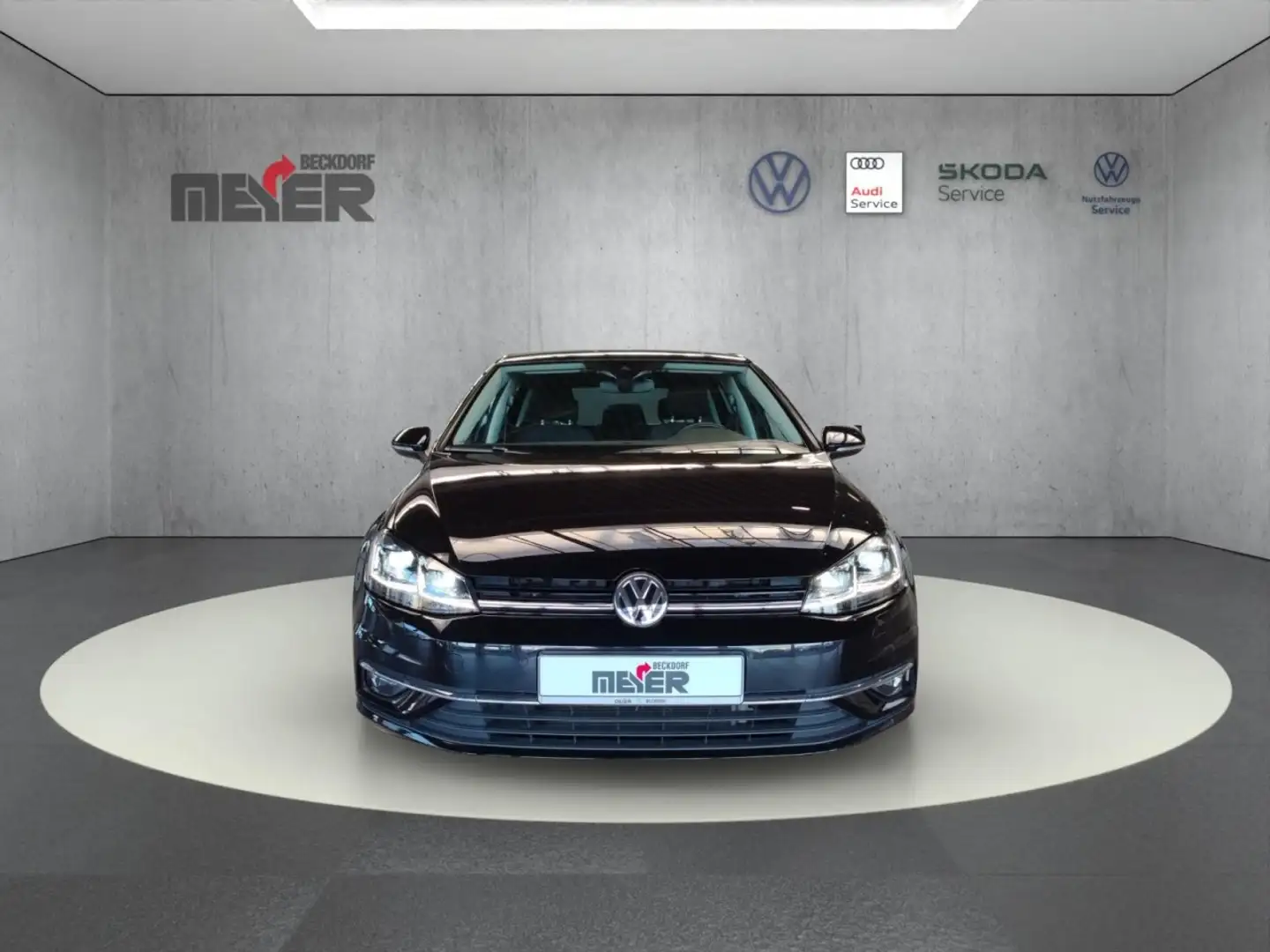 Volkswagen Golf Comfortline 1.4 TSI Klima Navi Einparkhilfe Schwarz - 2