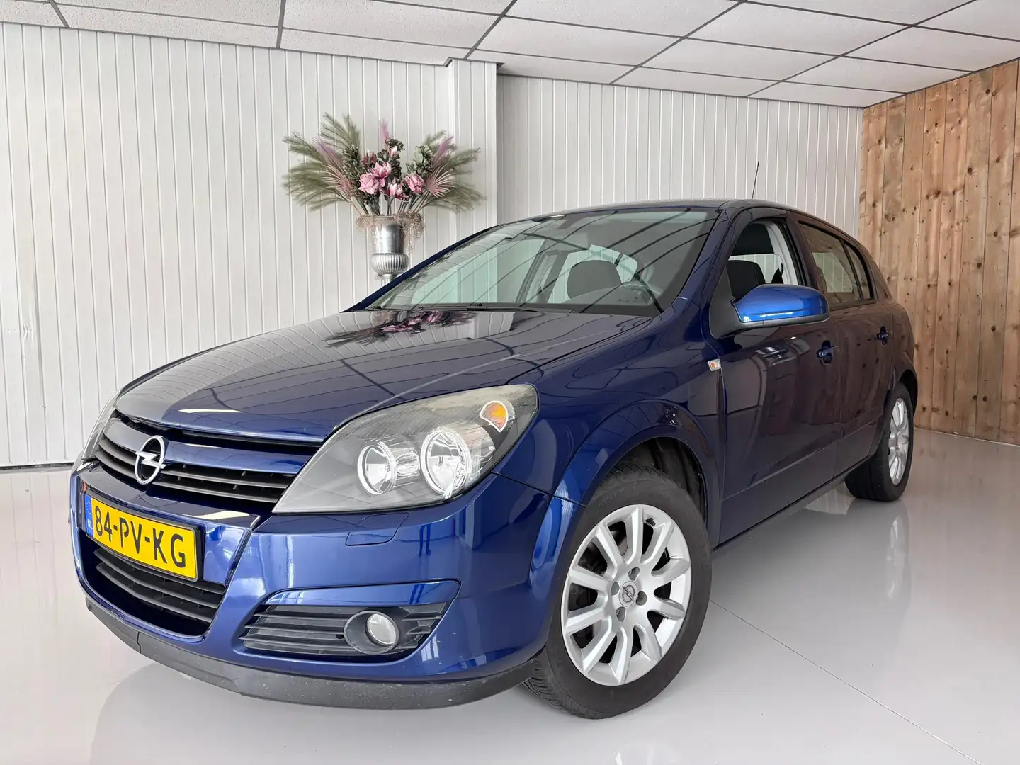 Opel Astra 1.4 ENJOY, AIRCO, 5-DEURS, NAP, TREKHAAK, NL, ETC. Bleu - 1