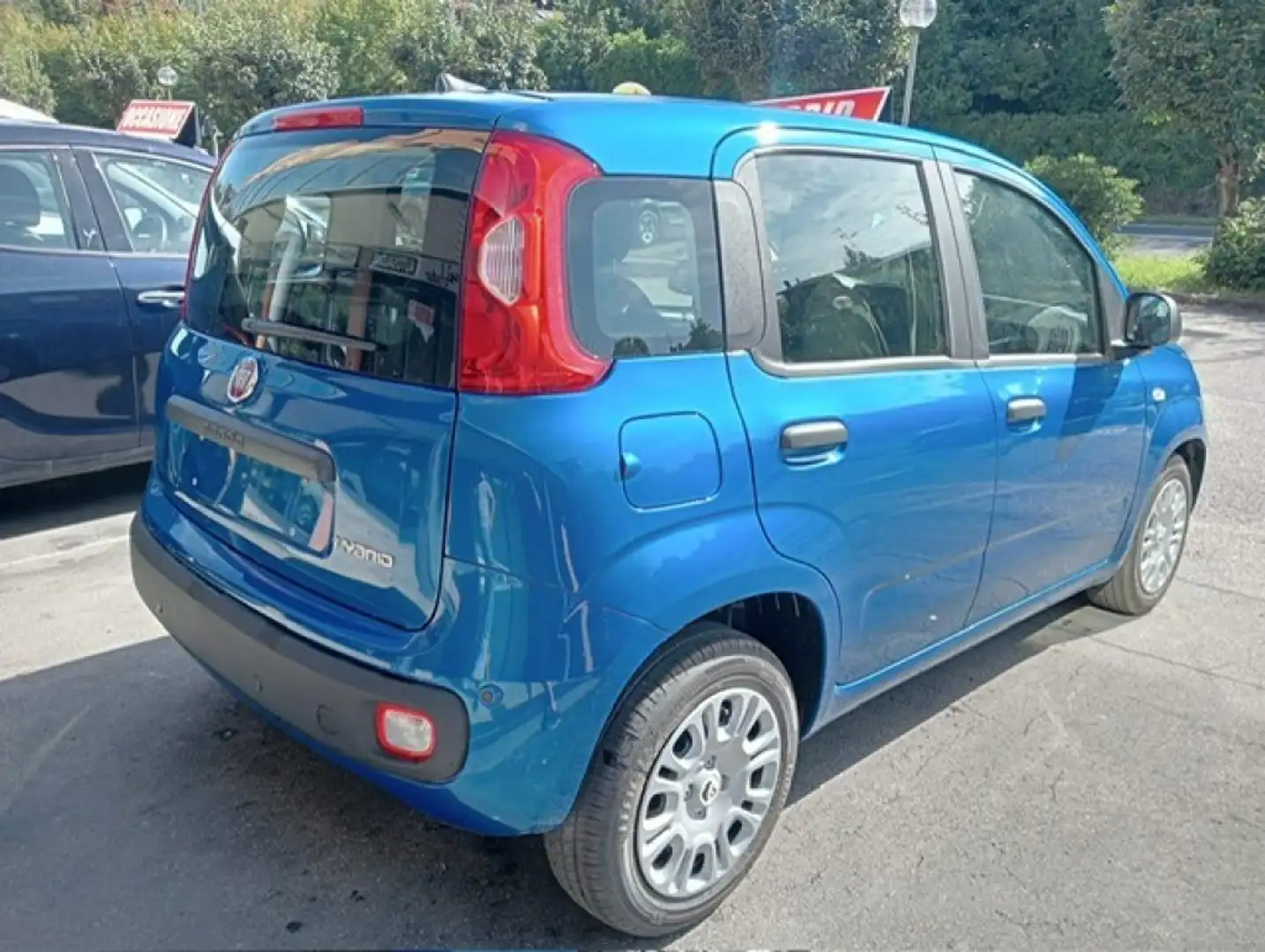 Fiat Panda 1.0 FireFly S&S Hybrid Icon Bleu - 2