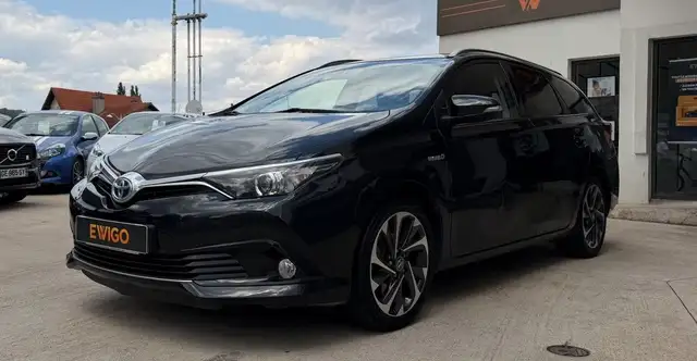 Toyota Auris view 6