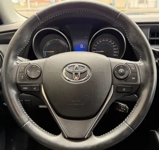 Toyota Auris view 12