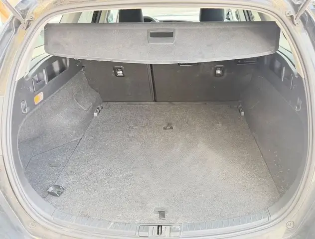 Toyota Auris view 18