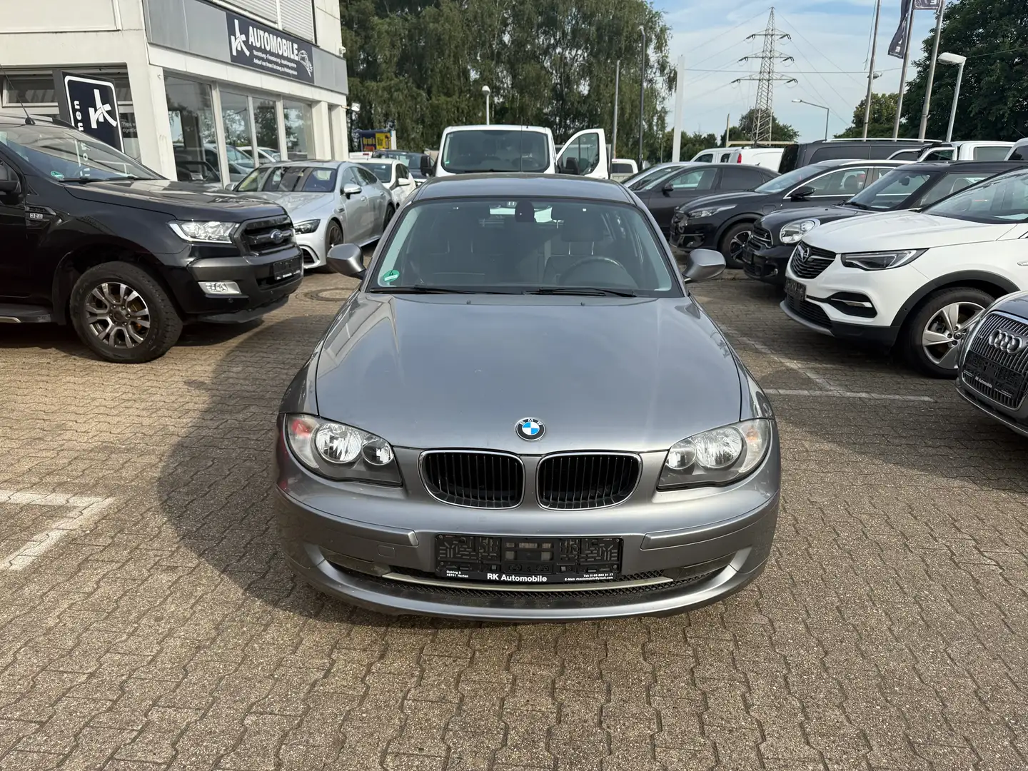 BMW 116 116i Argent - 2