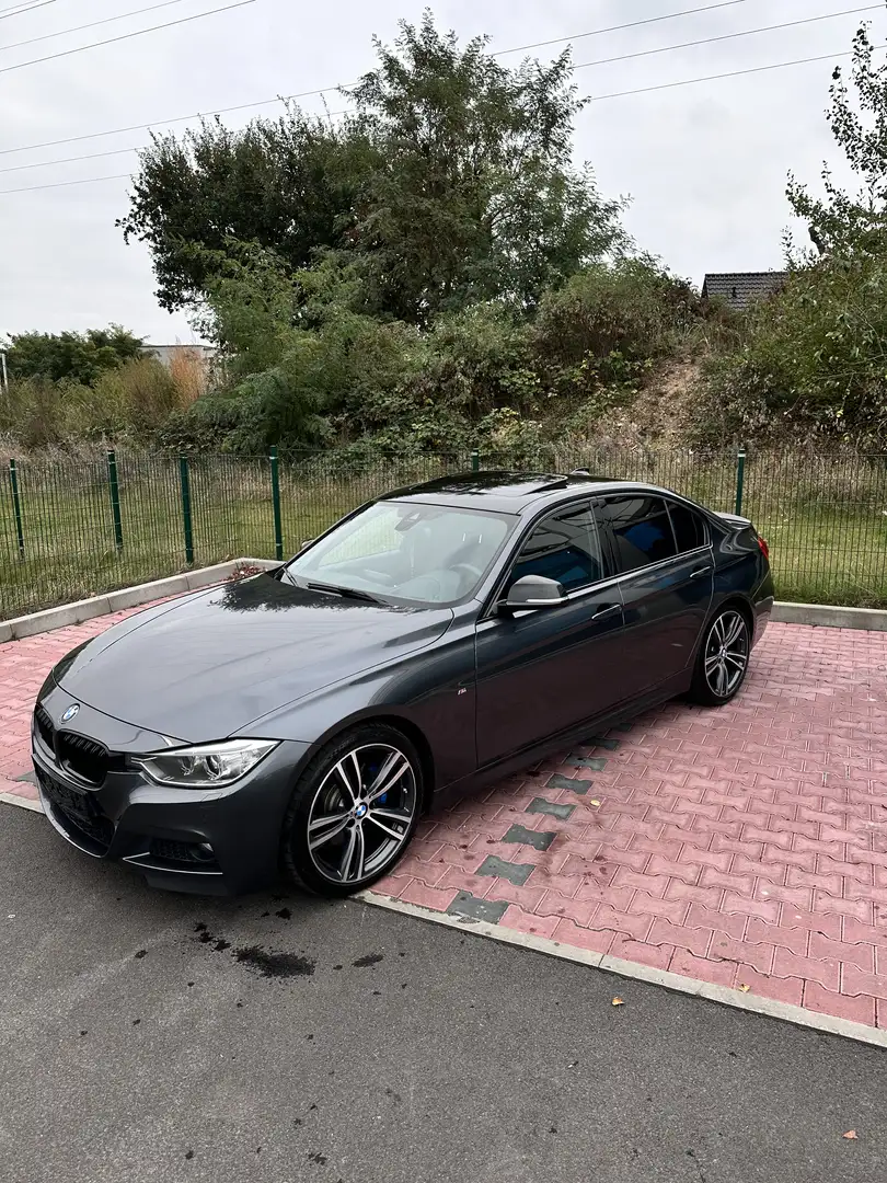 BMW 325 325d M Paket - 1