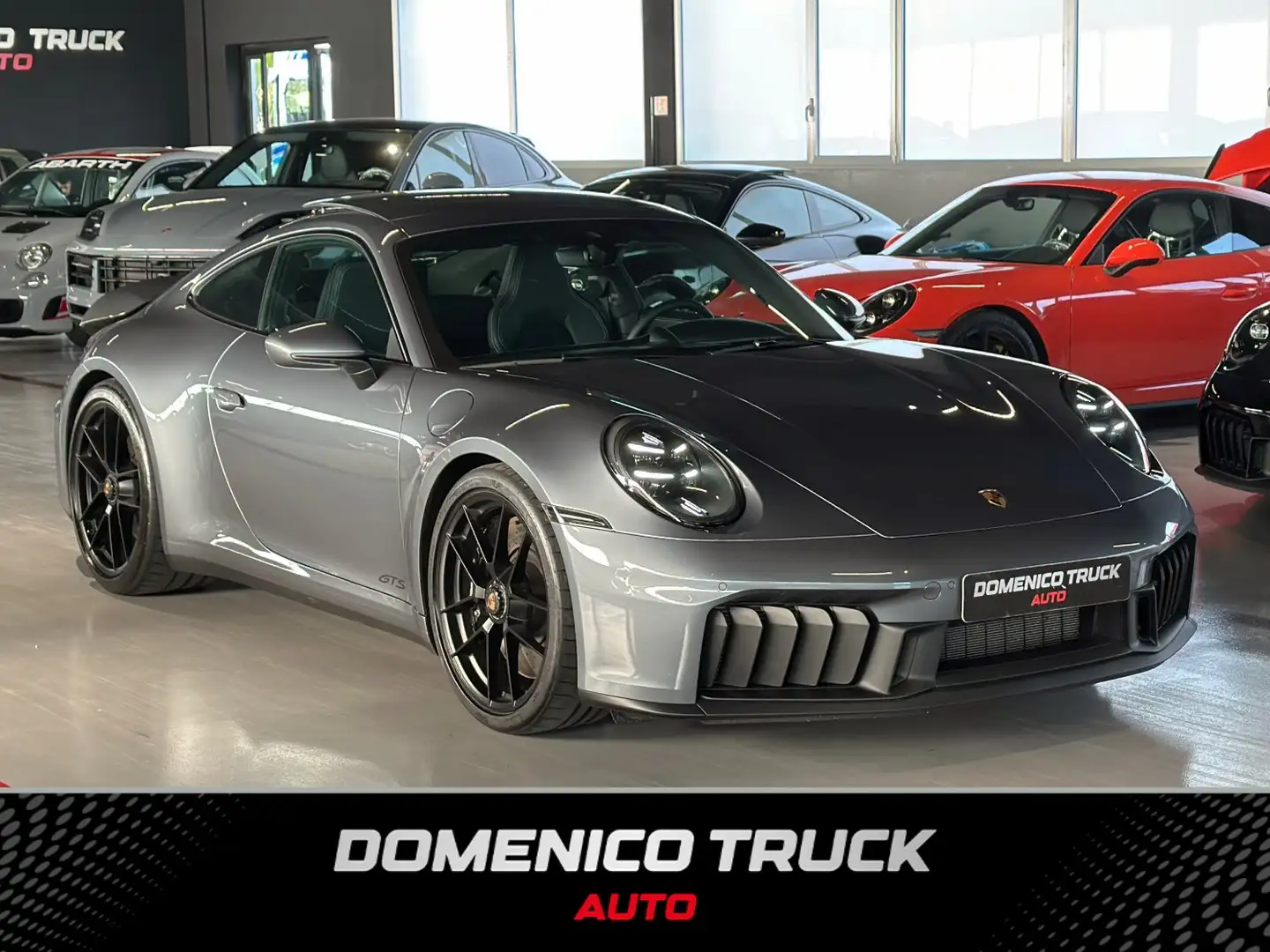 Porsche 992 911 992.2 Carrera 4 GTS Liftsystem Grijs - 1
