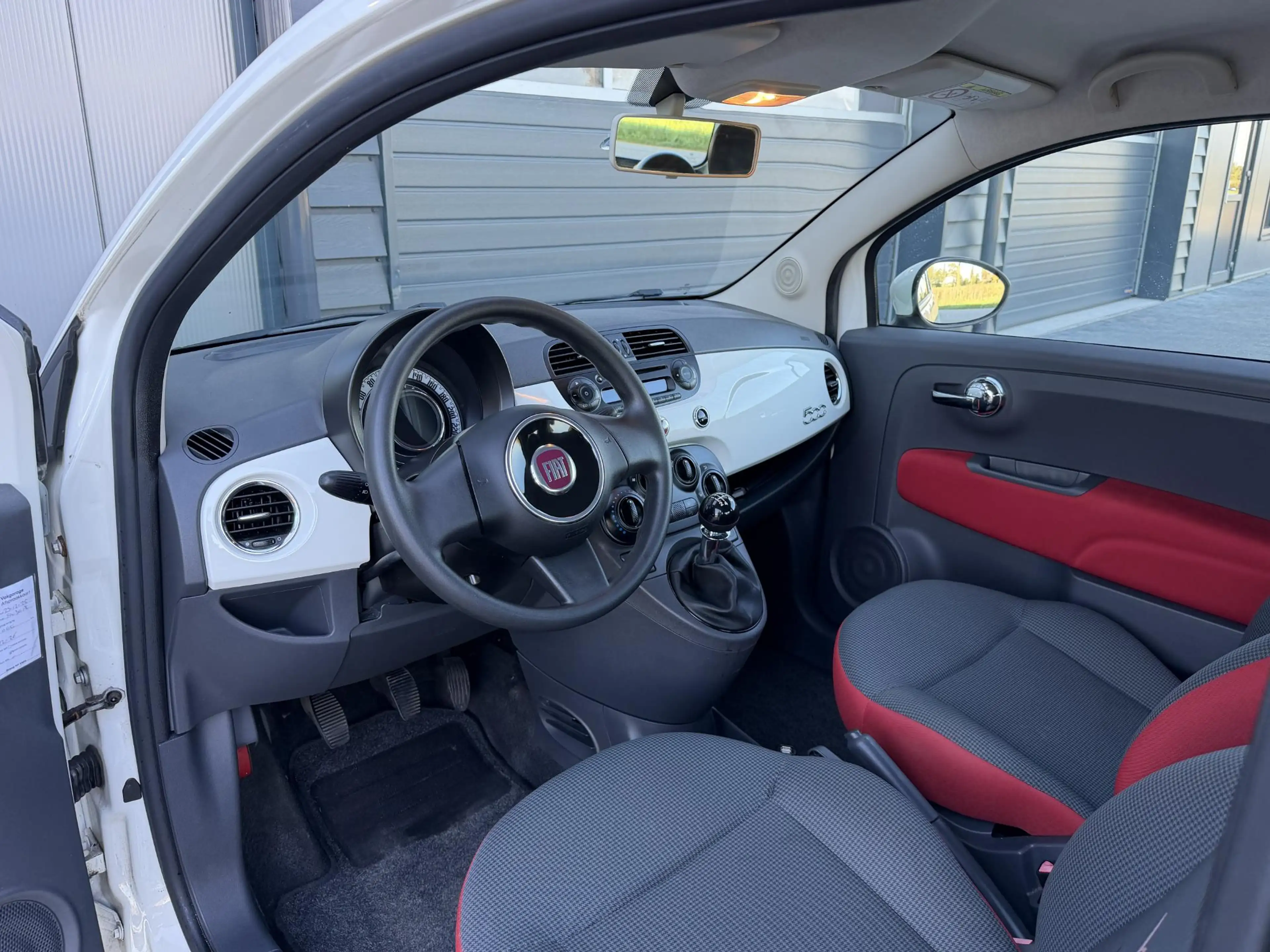 Fiat 500 1.0 TwinAir Pop | Netjes Onderhouden | Airco | NAP — photo 5