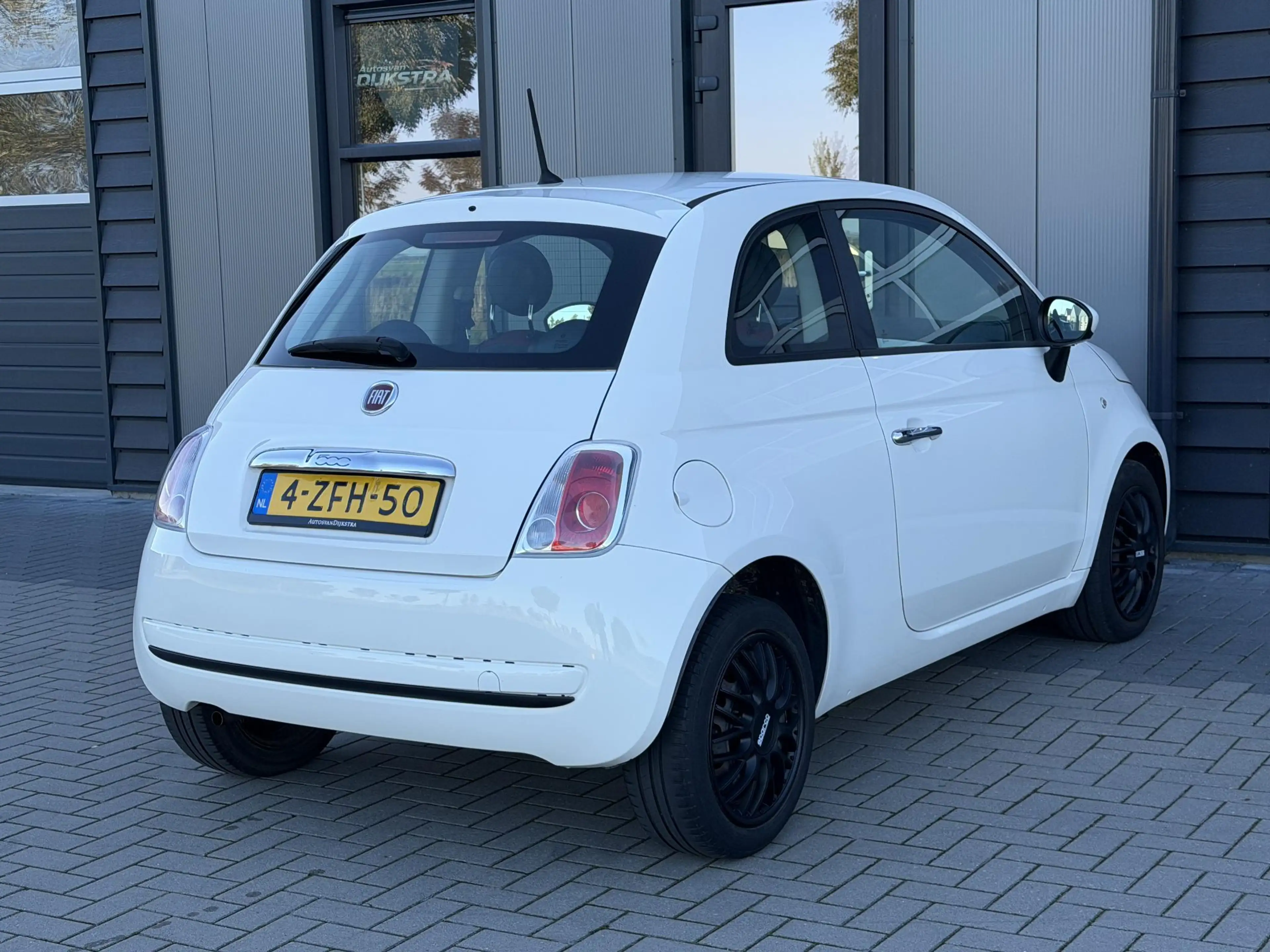 Fiat 500 1.0 TwinAir Pop | Netjes Onderhouden | Airco | NAP — photo 8