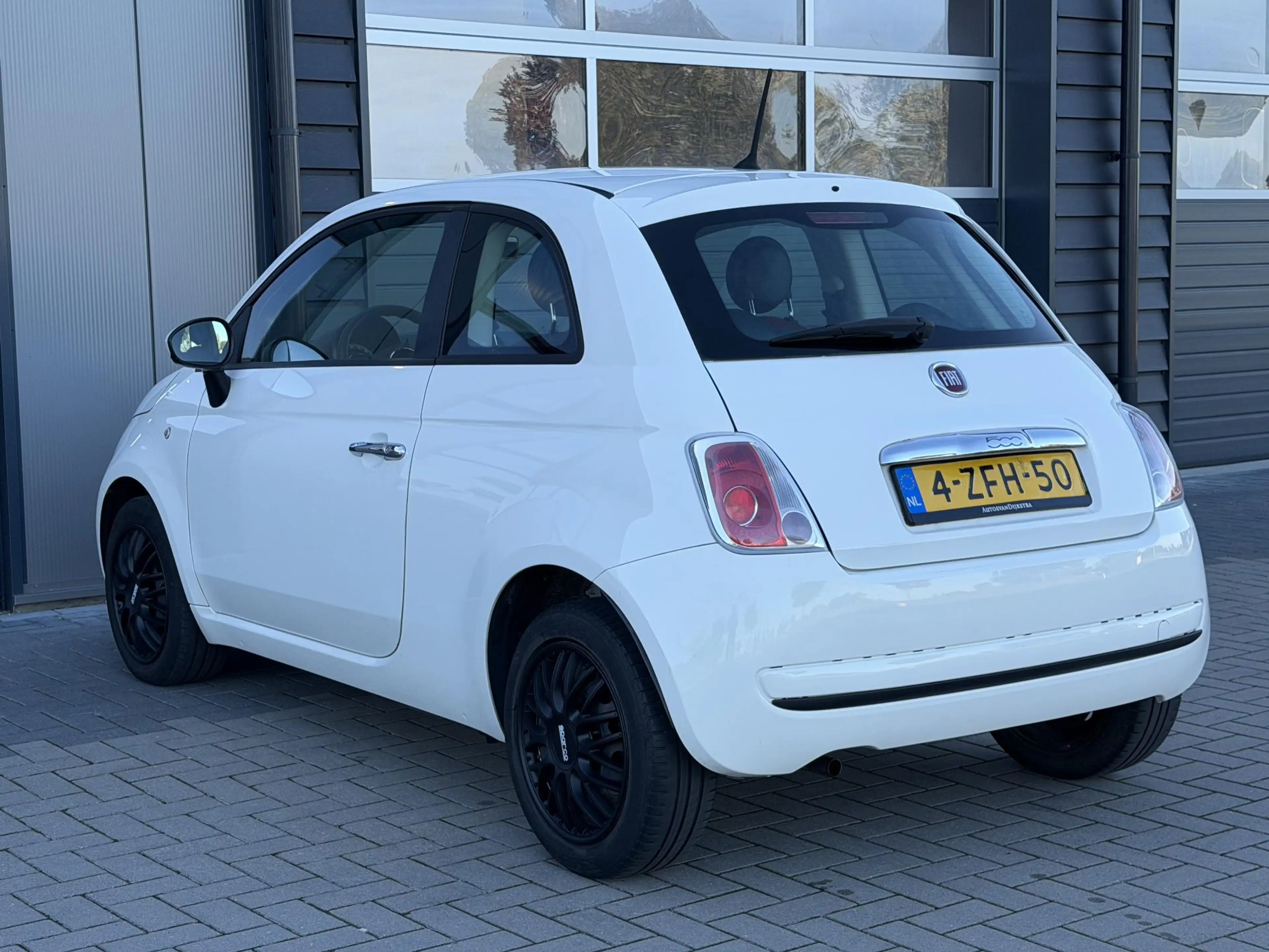 Fiat 500 1.0 TwinAir Pop | Netjes Onderhouden | Airco | NAP — photo 3