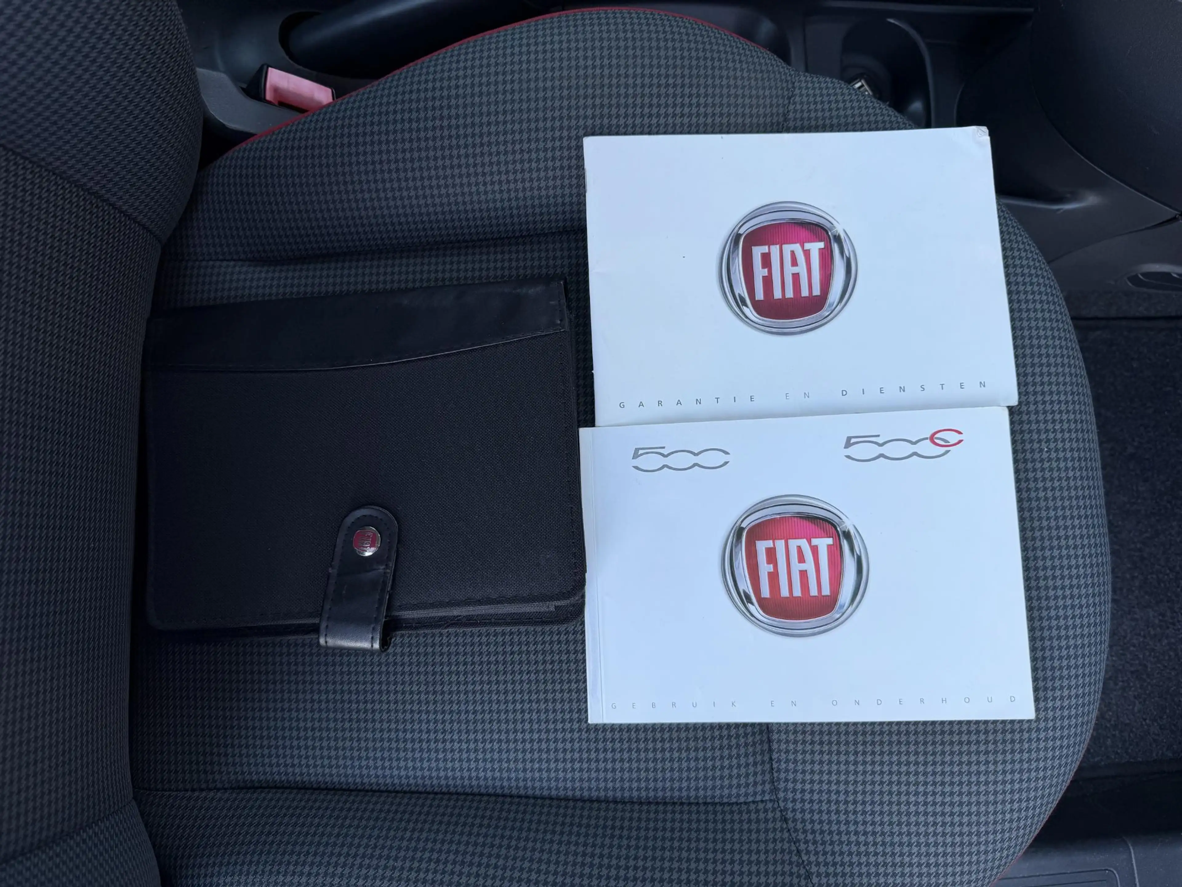 Fiat 500 1.0 TwinAir Pop | Netjes Onderhouden | Airco | NAP — photo 12