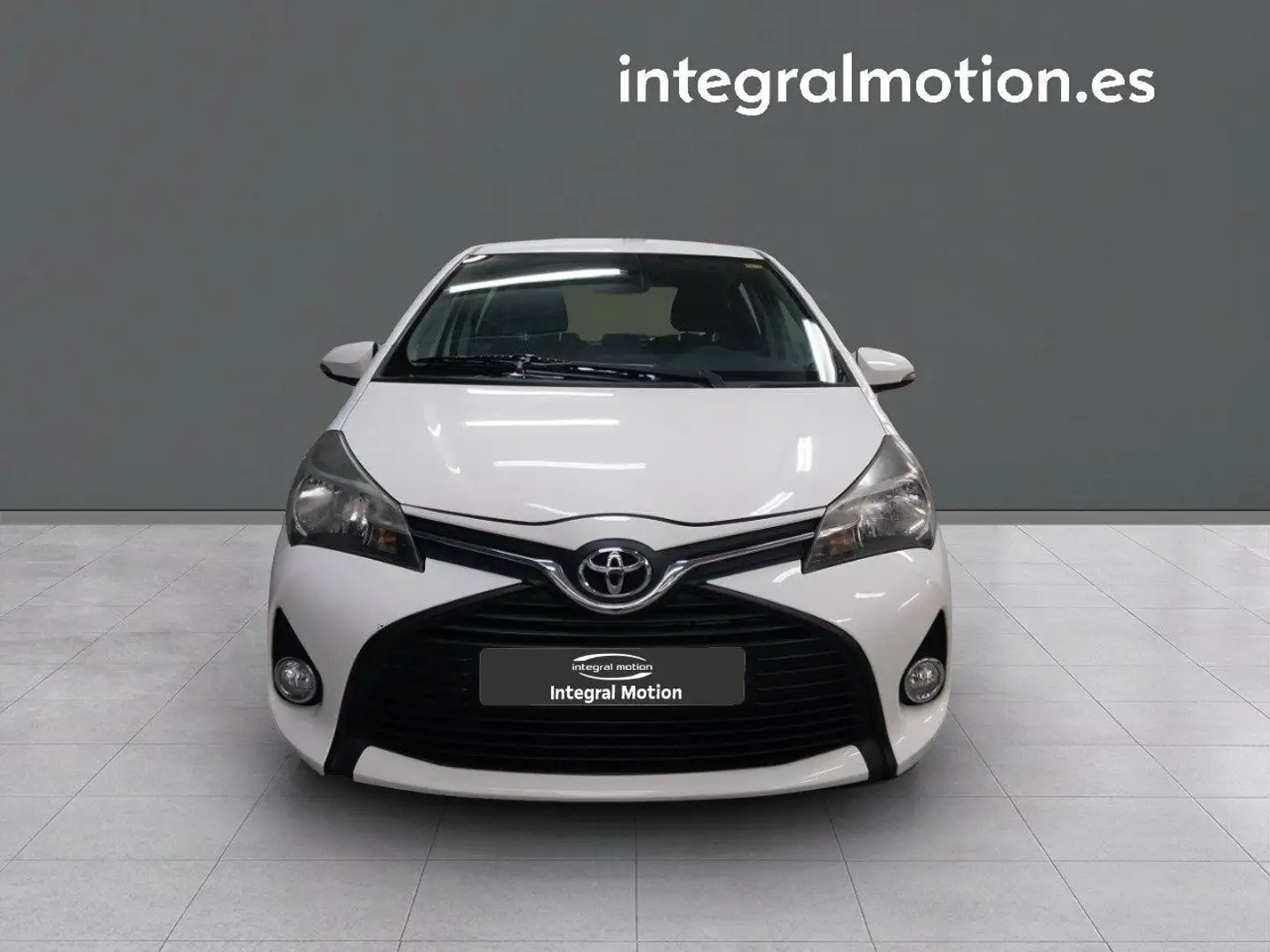 Toyota Yaris 1.0 Active Blanco - 2
