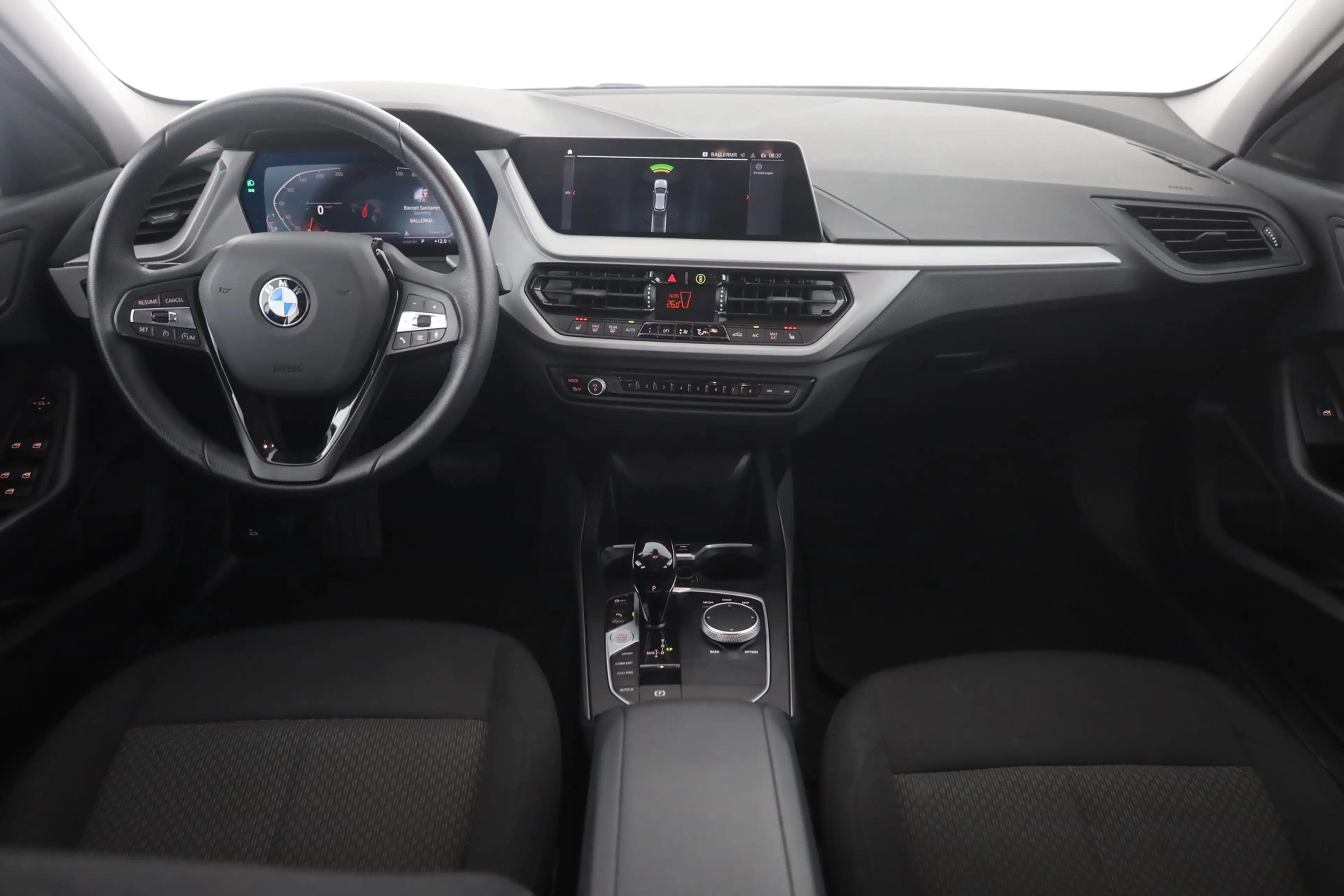 BMW 118 118i Advantage Aut. LED Navi Sitzheizung — photo 9