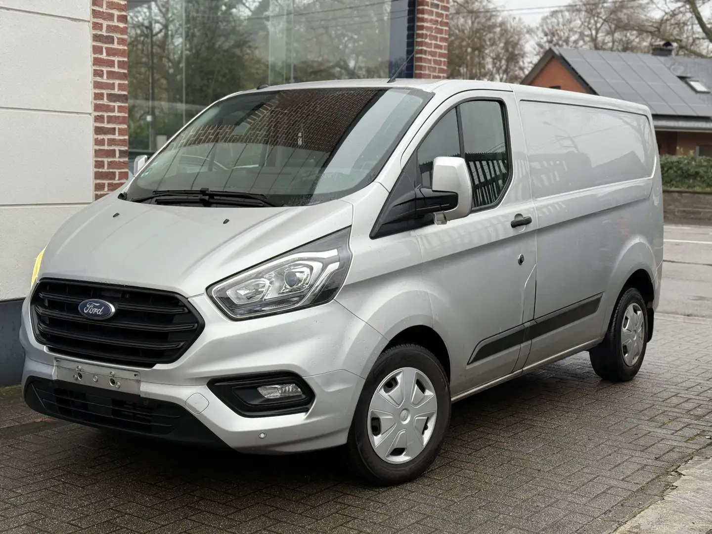 Ford Transit Custom 280 L1H1 5p./3pl. 2.0 TDCi BVA-6 TREND ÉDITION Серый - 1