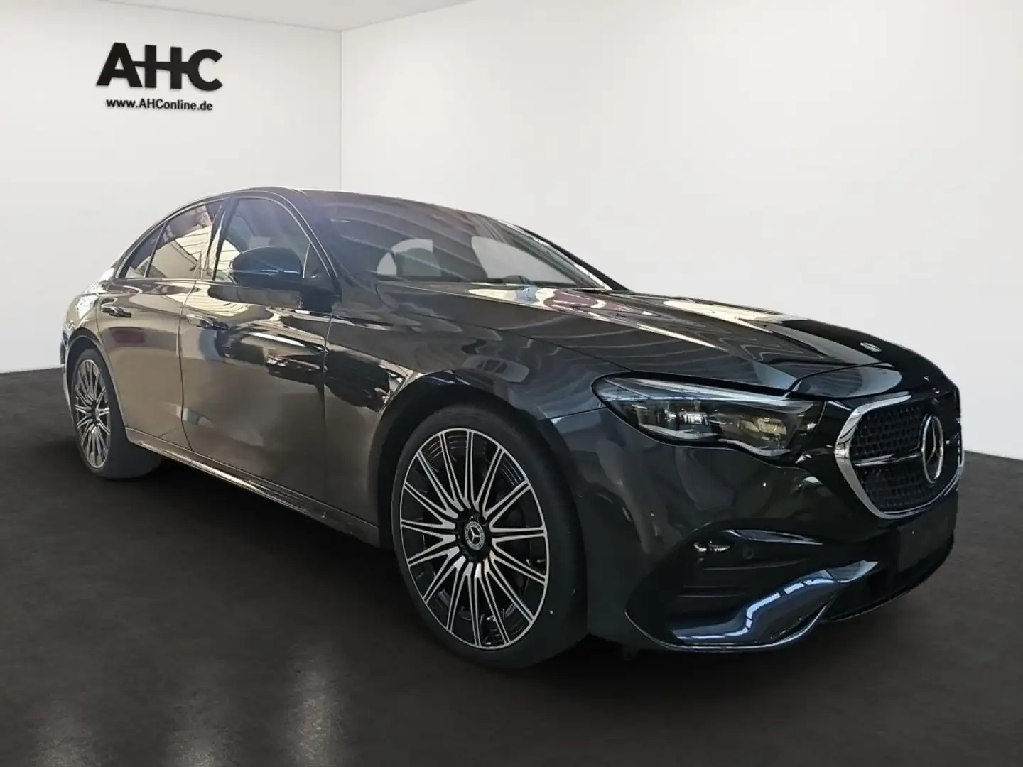 Mercedes-Benz E 200 4M Limousine ++AMG+AHK+21"ZOLL+PANO+HEAD++ Grau - 2