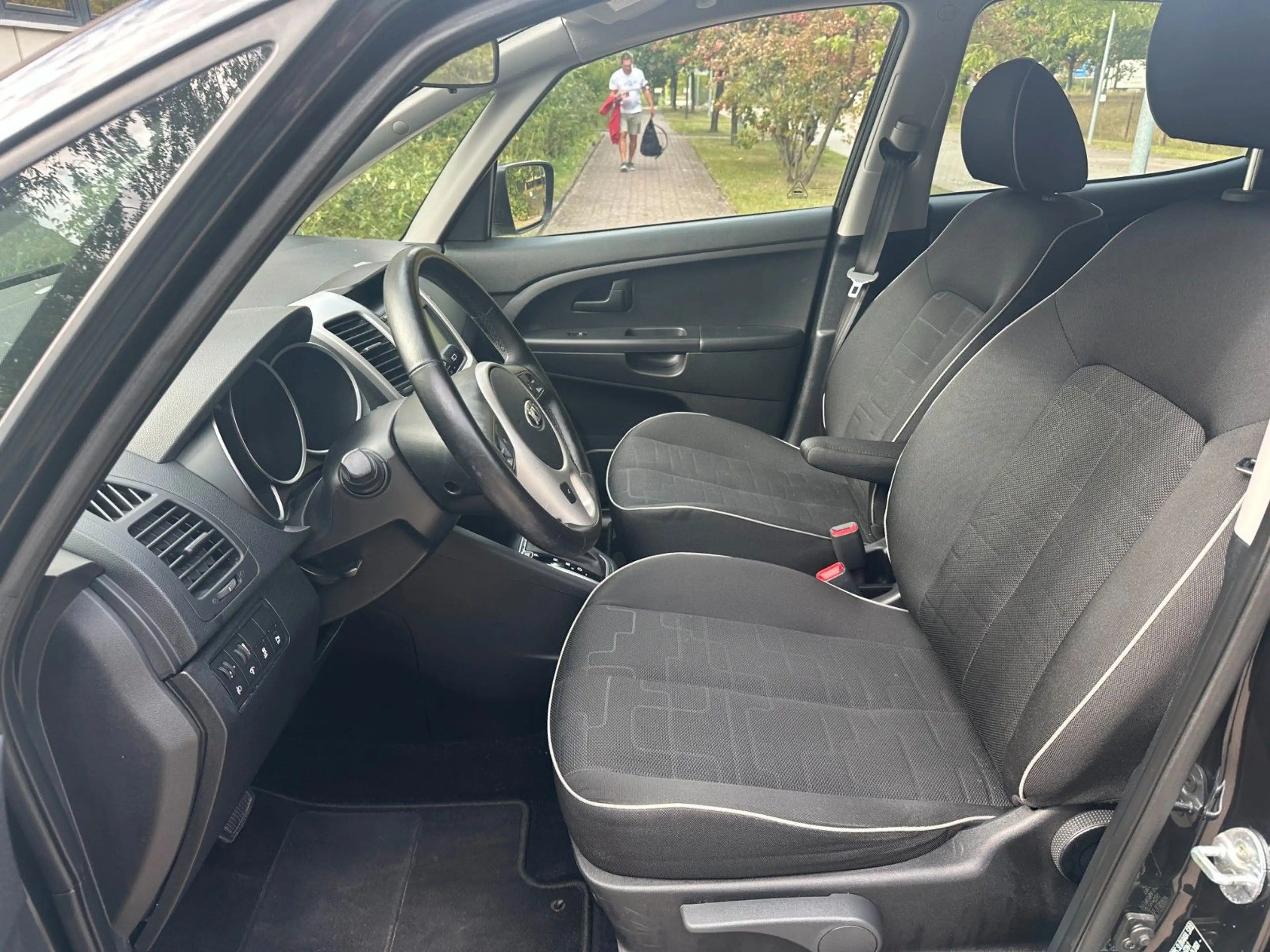 Kia Venga Dream Team*NEUE TÜV* — photo 10