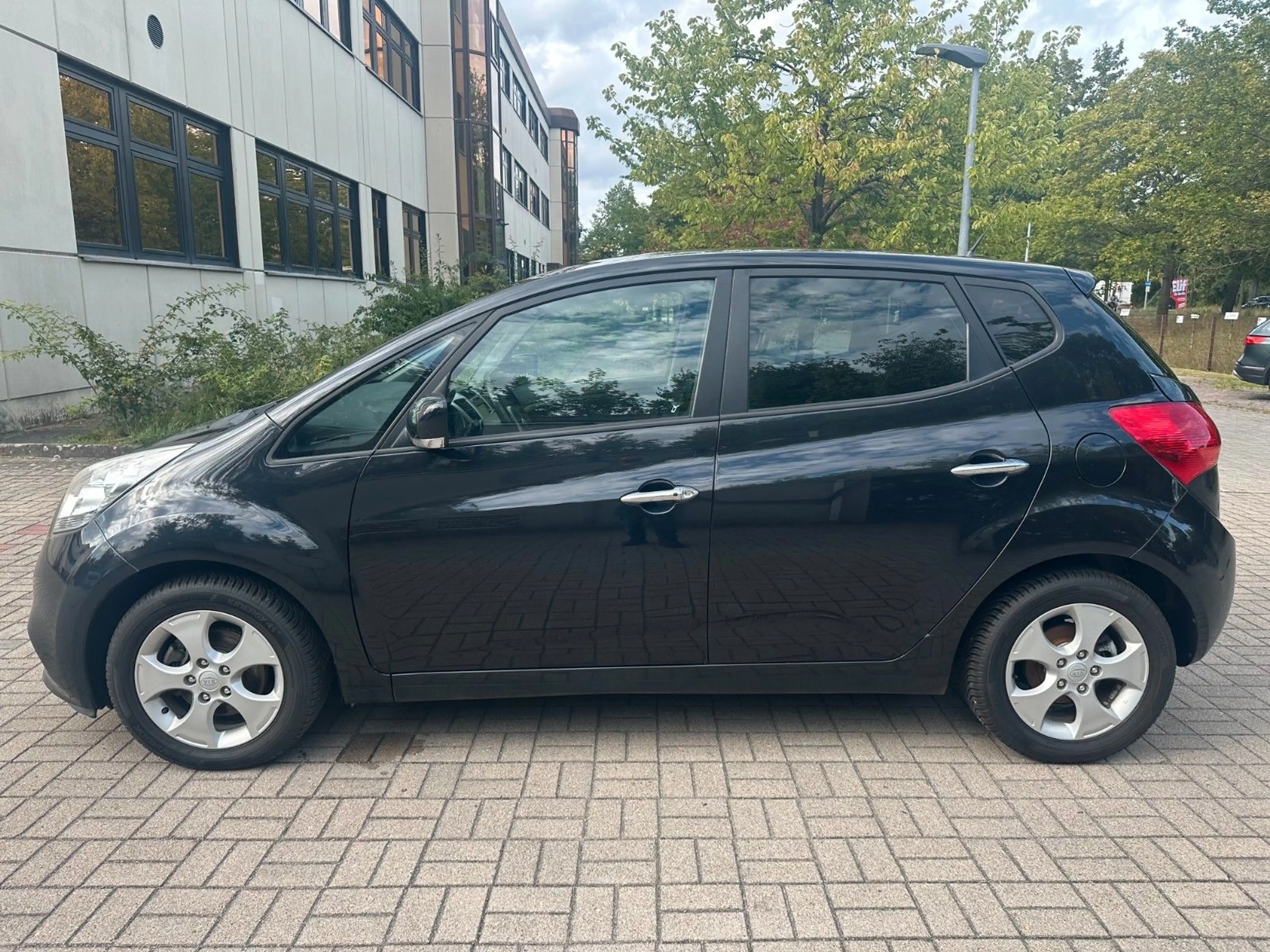 Kia Venga Dream Team*NEUE TÜV* — photo 7