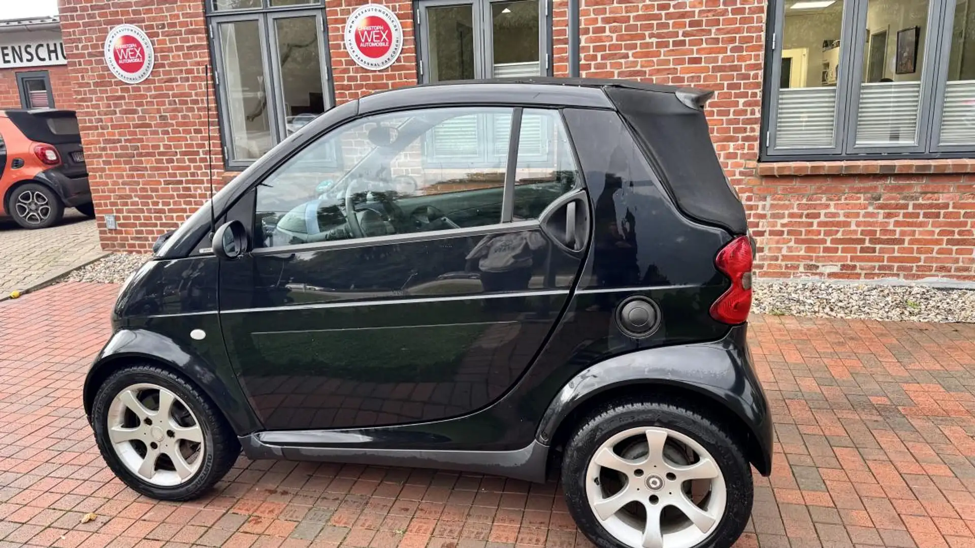 smart forTwo 450 Schwarz - 2