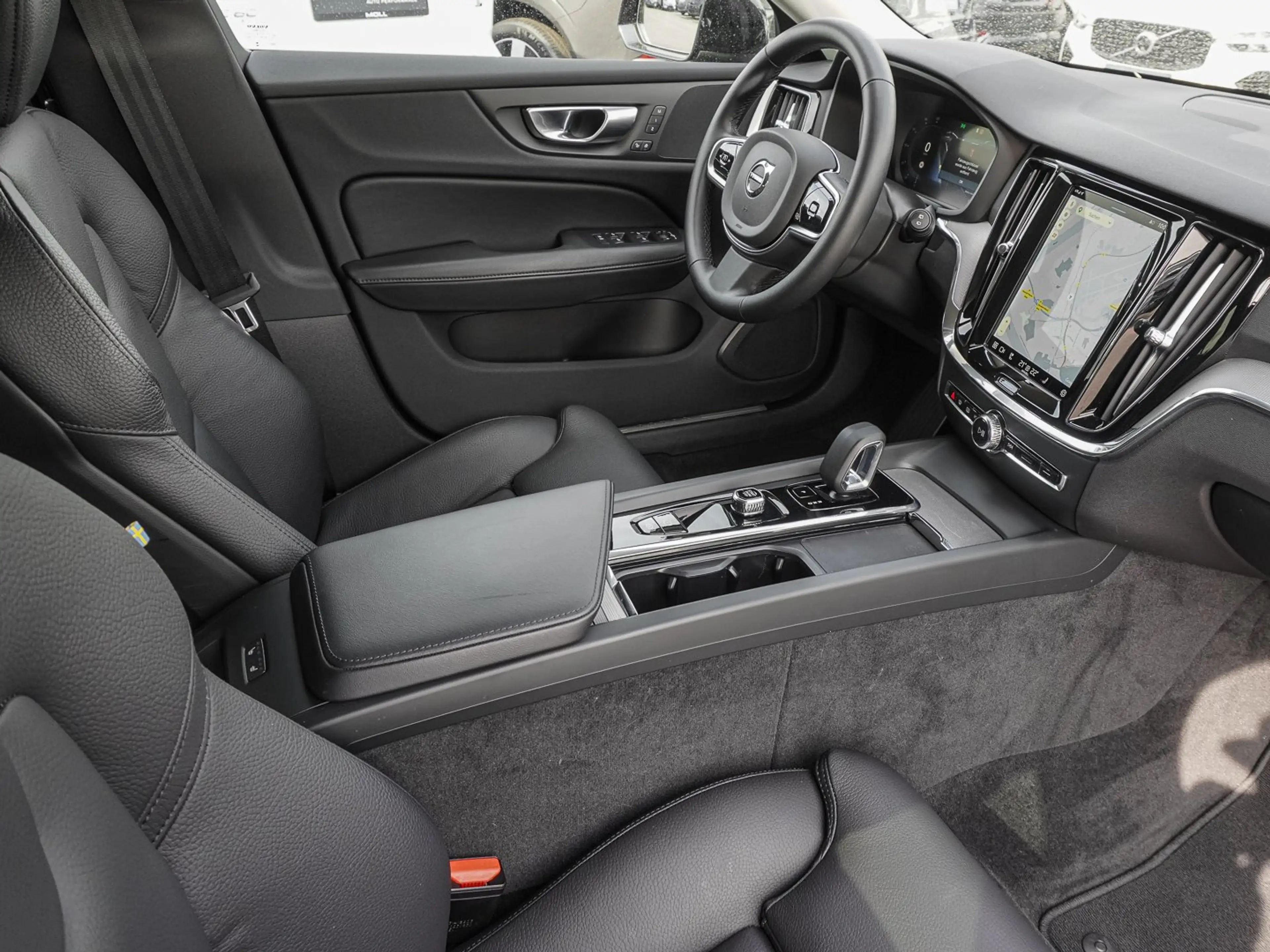 Volvo V60 Cross Country B4 AWD Plus LED Kamera — photo 8