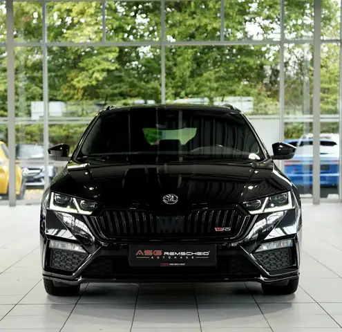 Skoda Octavia view 4