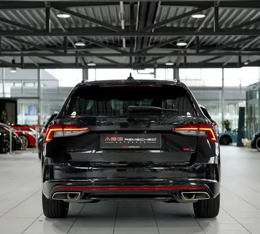 Skoda Octavia view 9