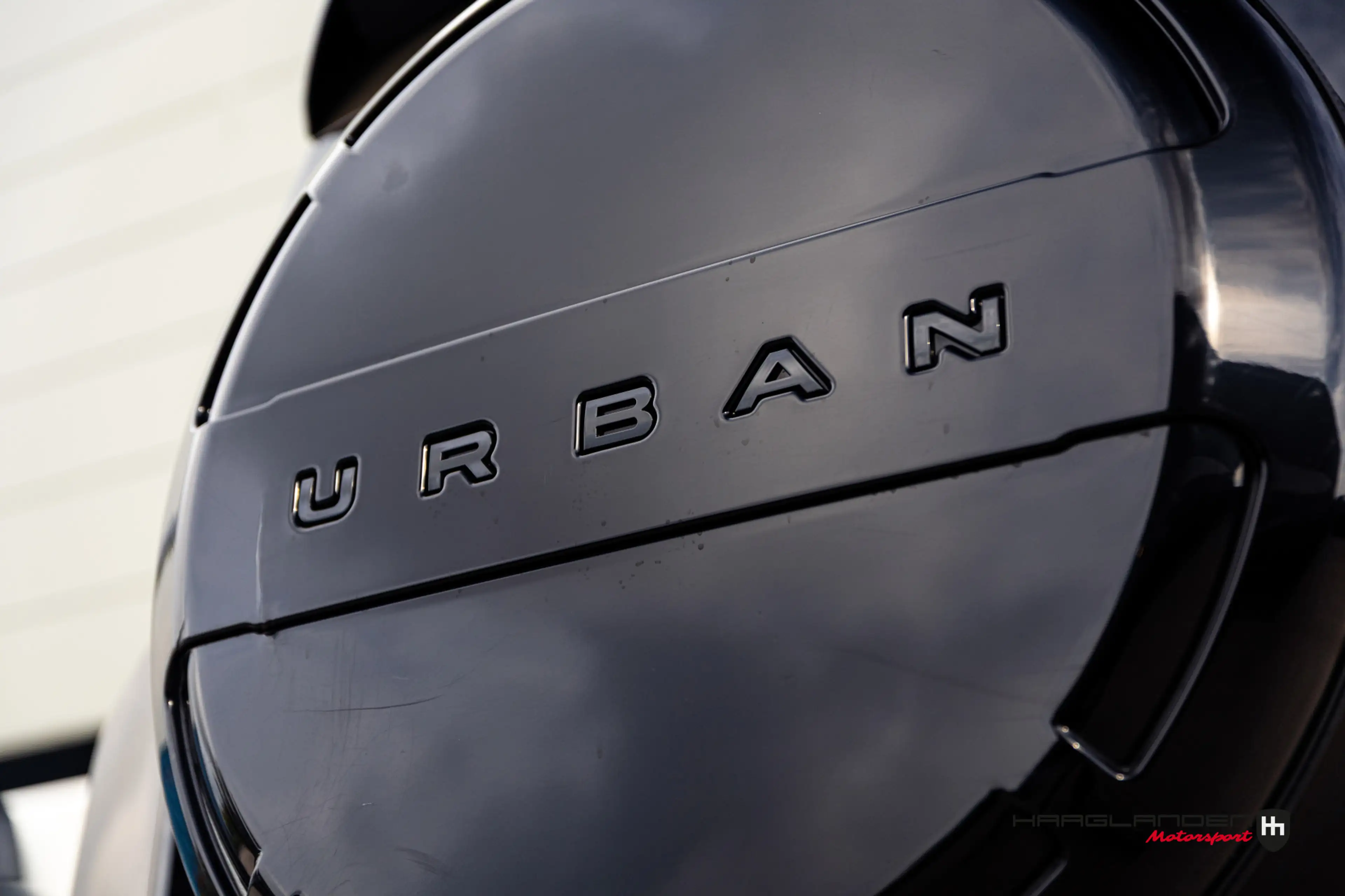 Land Rover Defender 110 Urban 2.0 P400e 110 S — photo 38