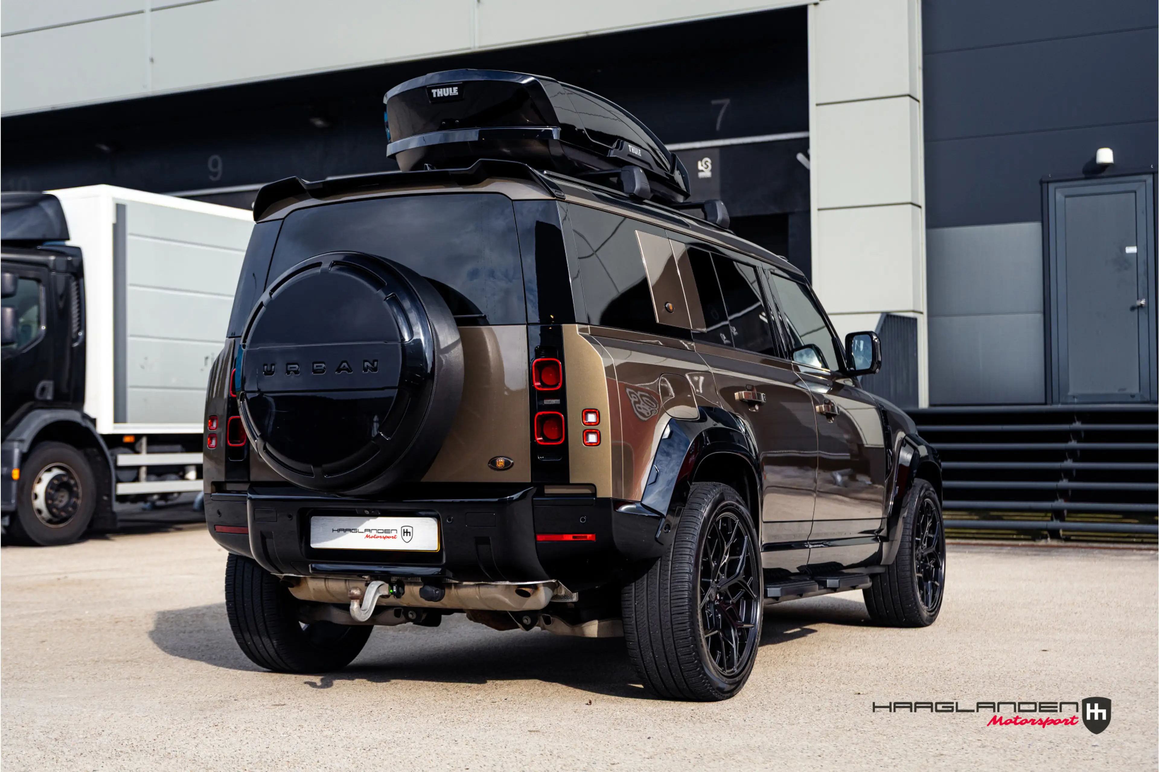 Land Rover Defender 110 Urban 2.0 P400e 110 S — photo 8