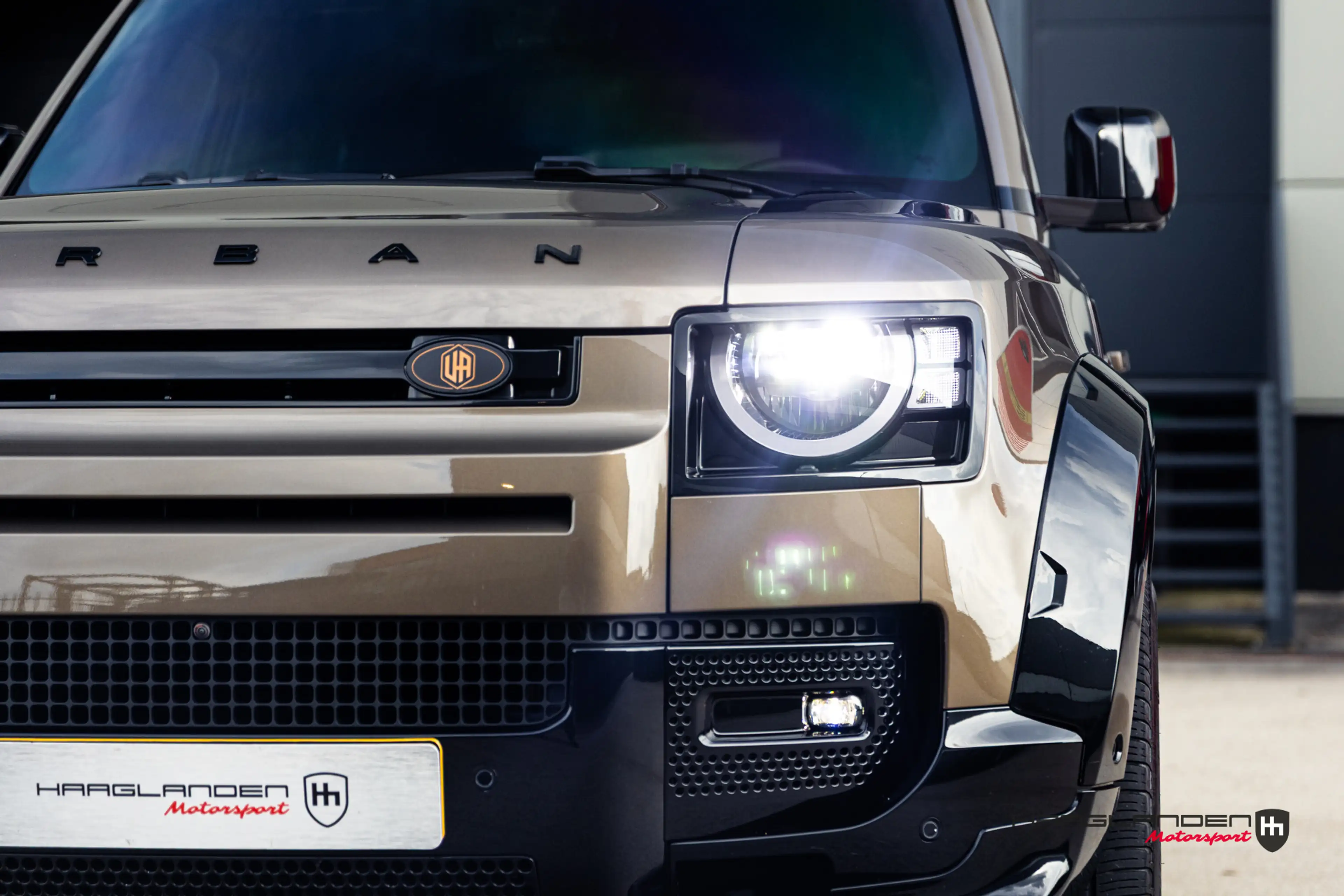 Land Rover Defender 110 Urban 2.0 P400e 110 S — photo 25