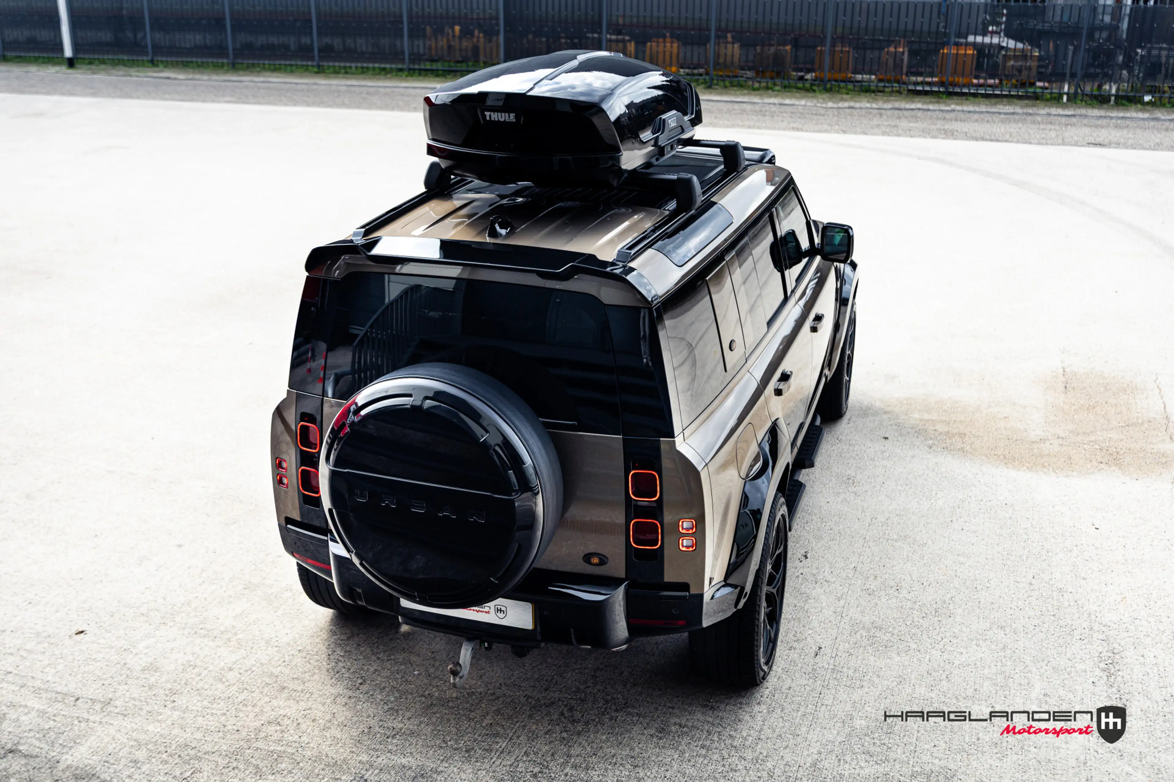 Land Rover Defender 110 Urban 2.0 P400e 110 S — photo 17