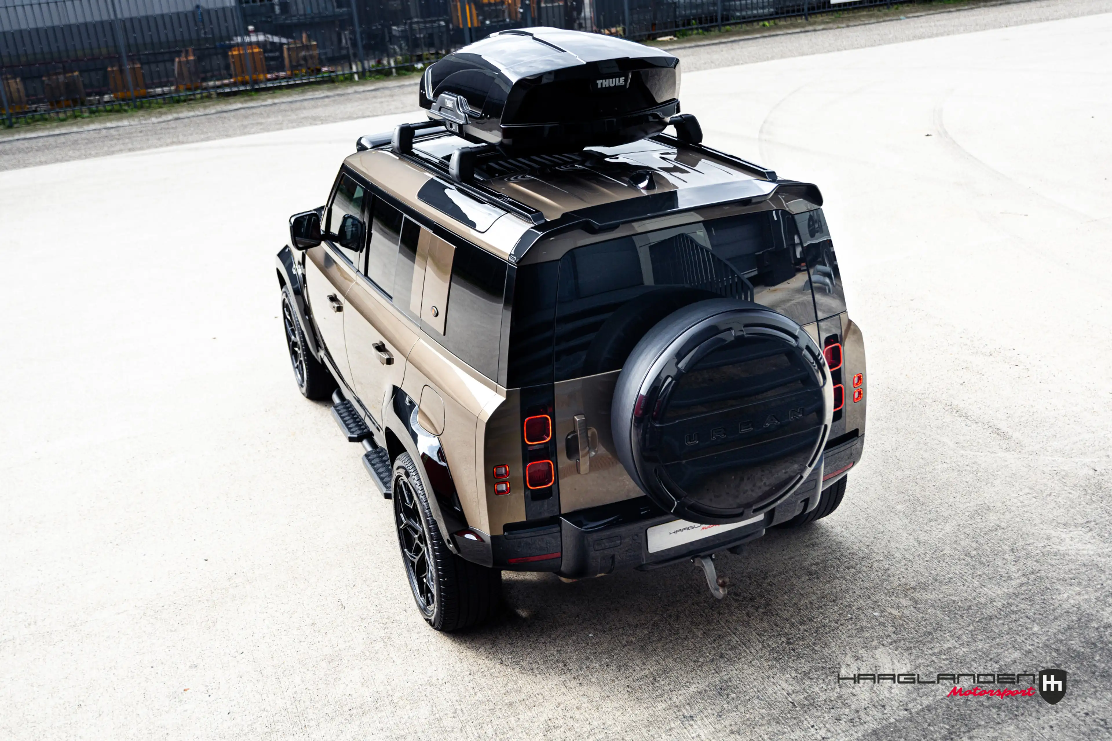 Land Rover Defender 110 Urban 2.0 P400e 110 S — photo 16