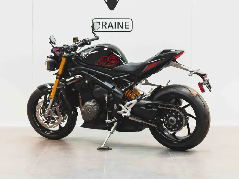 Triumph Speed Triple 1200 RS - foto 3