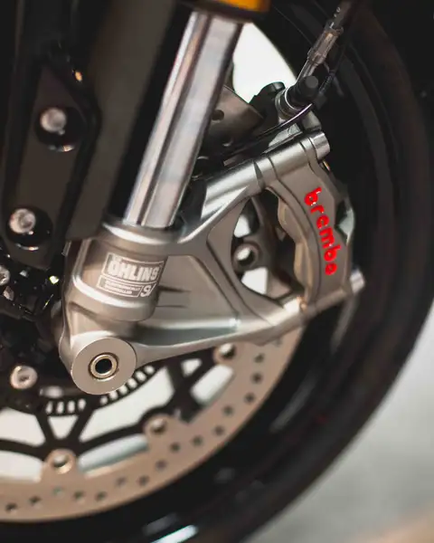 Triumph Speed Triple 1200 RS - foto 4