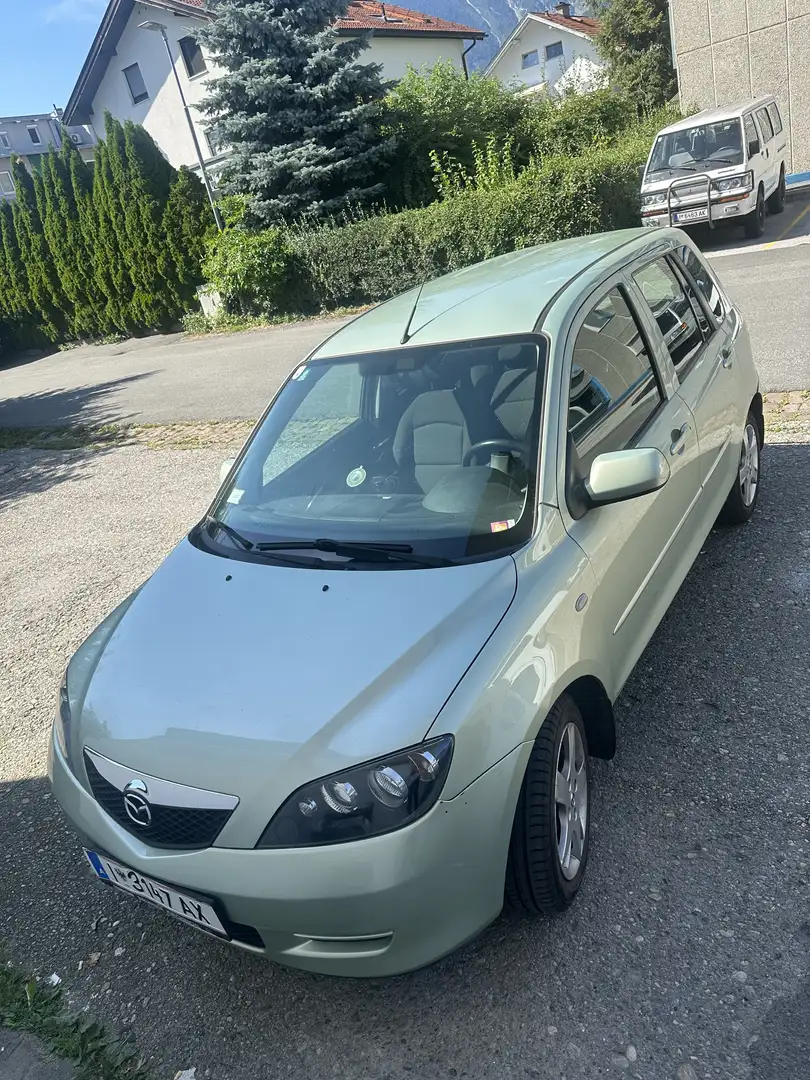 Mazda 2 1.25l Comfort Grün - 1