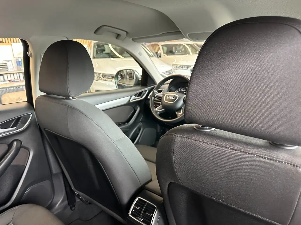 Audi Q3 — photo 34 sur 50