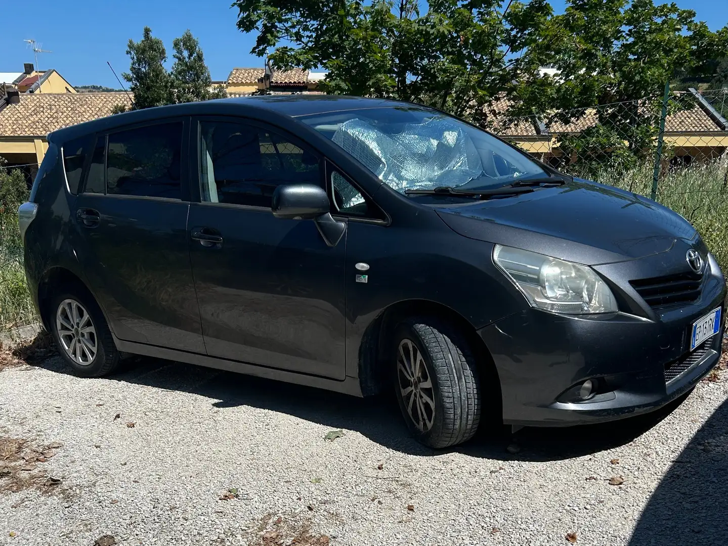 Toyota Verso Verso 2.0d Active Grigio - 2
