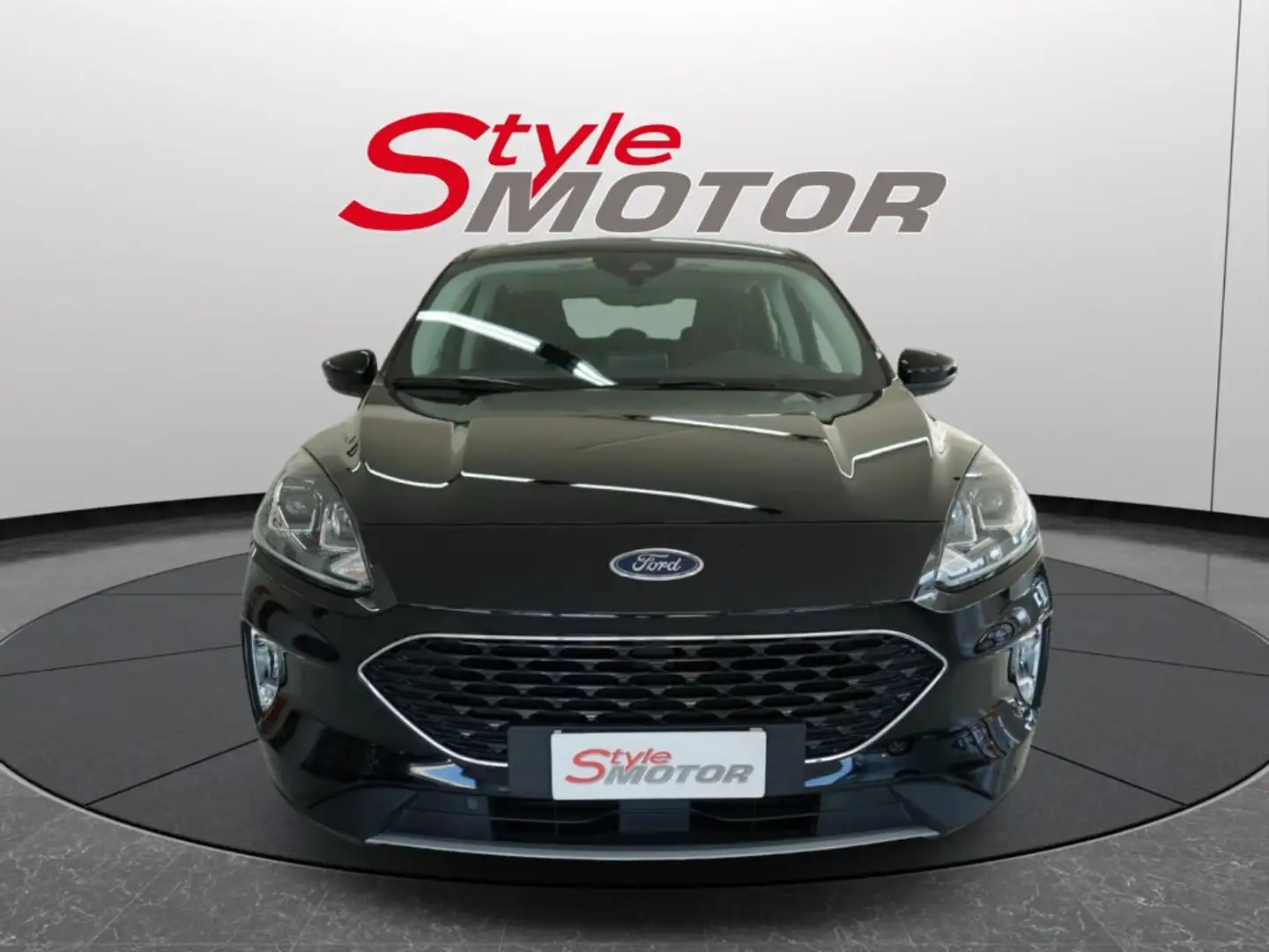 Ford Kuga 1.5 EcoBlue 120 CV aut. 2WD Connect Nero - 1