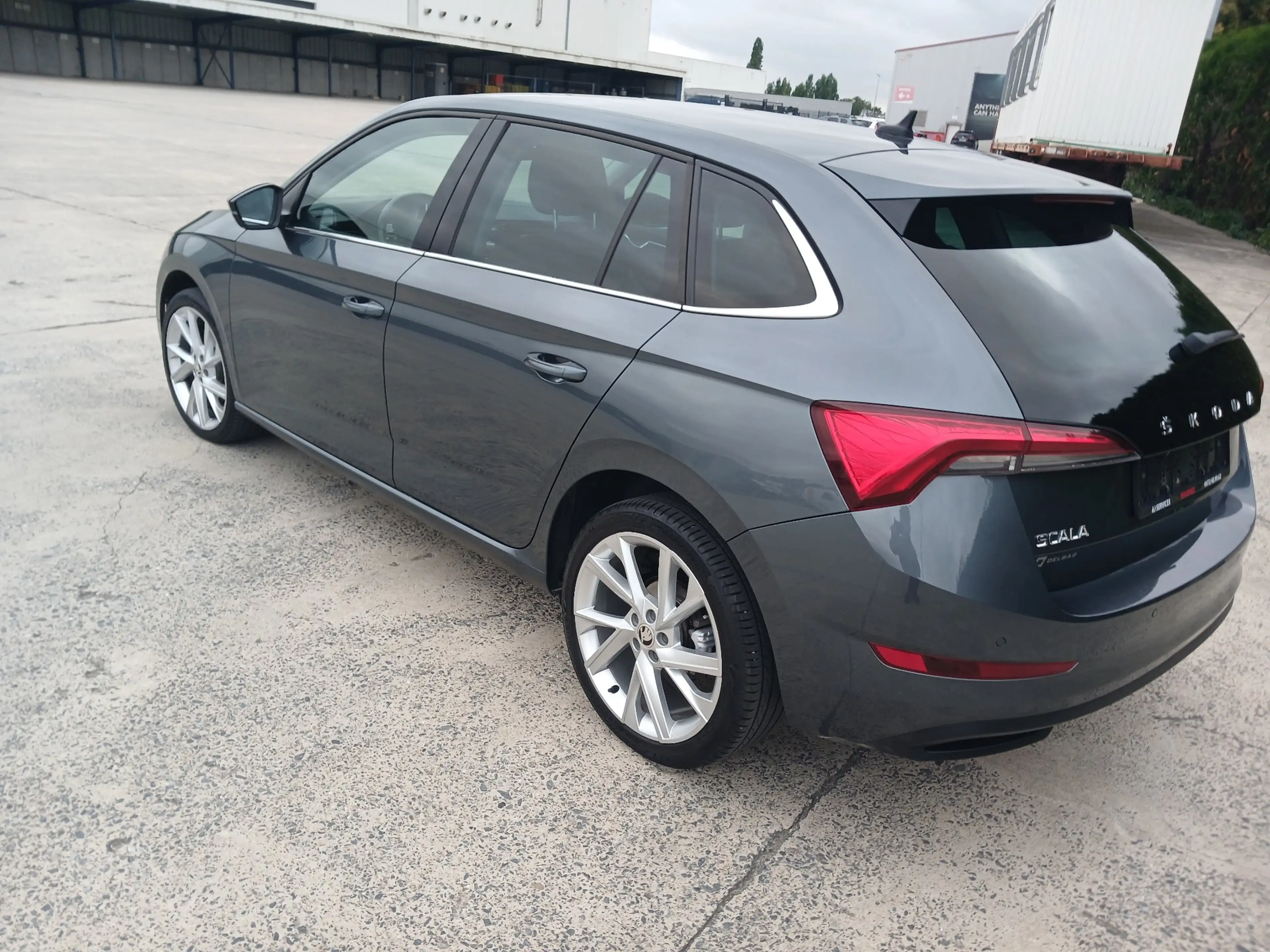 Skoda Scala Scala 1.6 TDi Style DSG — photo 6