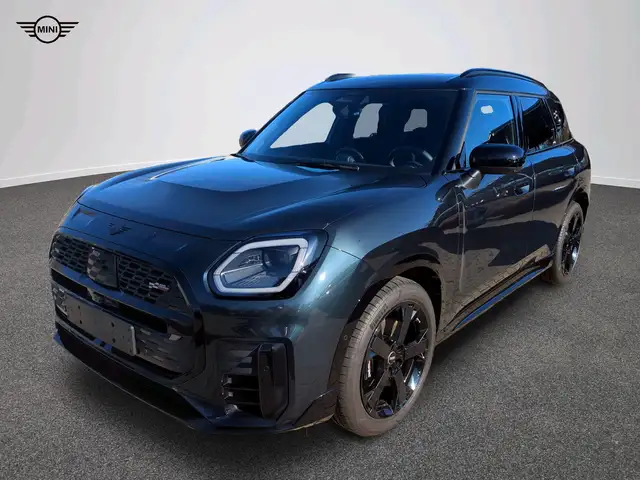 MINI Countryman S All4 John Cooper Works Trim