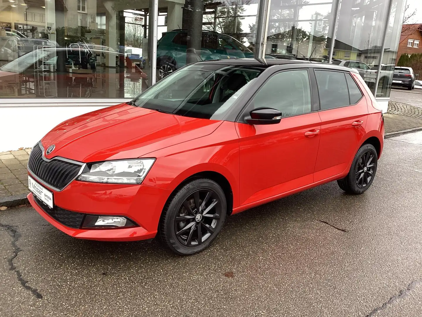 Skoda Fabia 1.0 TSI Colour Concept/Kamera/SHZ/App/AHK Rot - 1